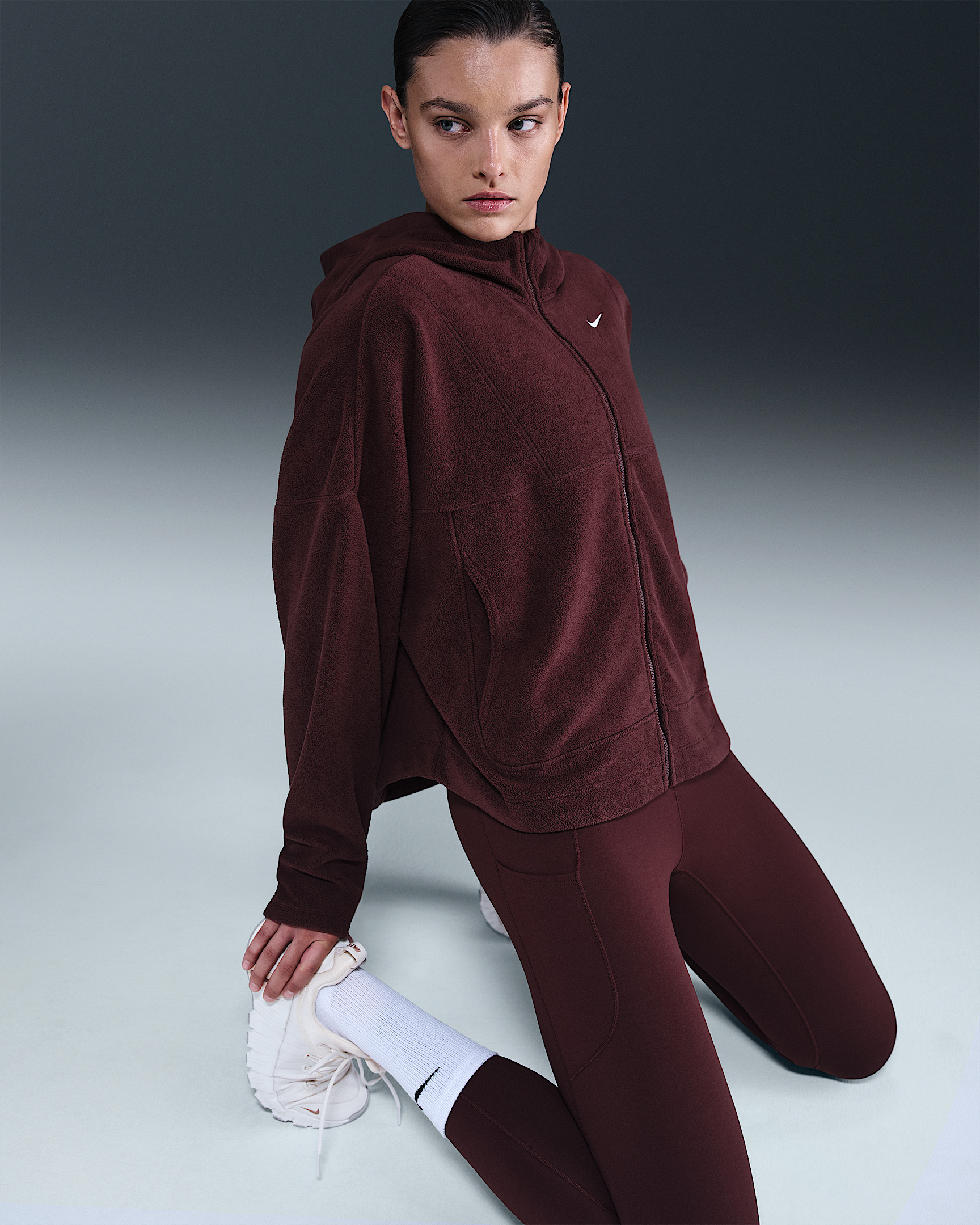 Nike One Women's Therma-FIT Full-Zip Top - 3