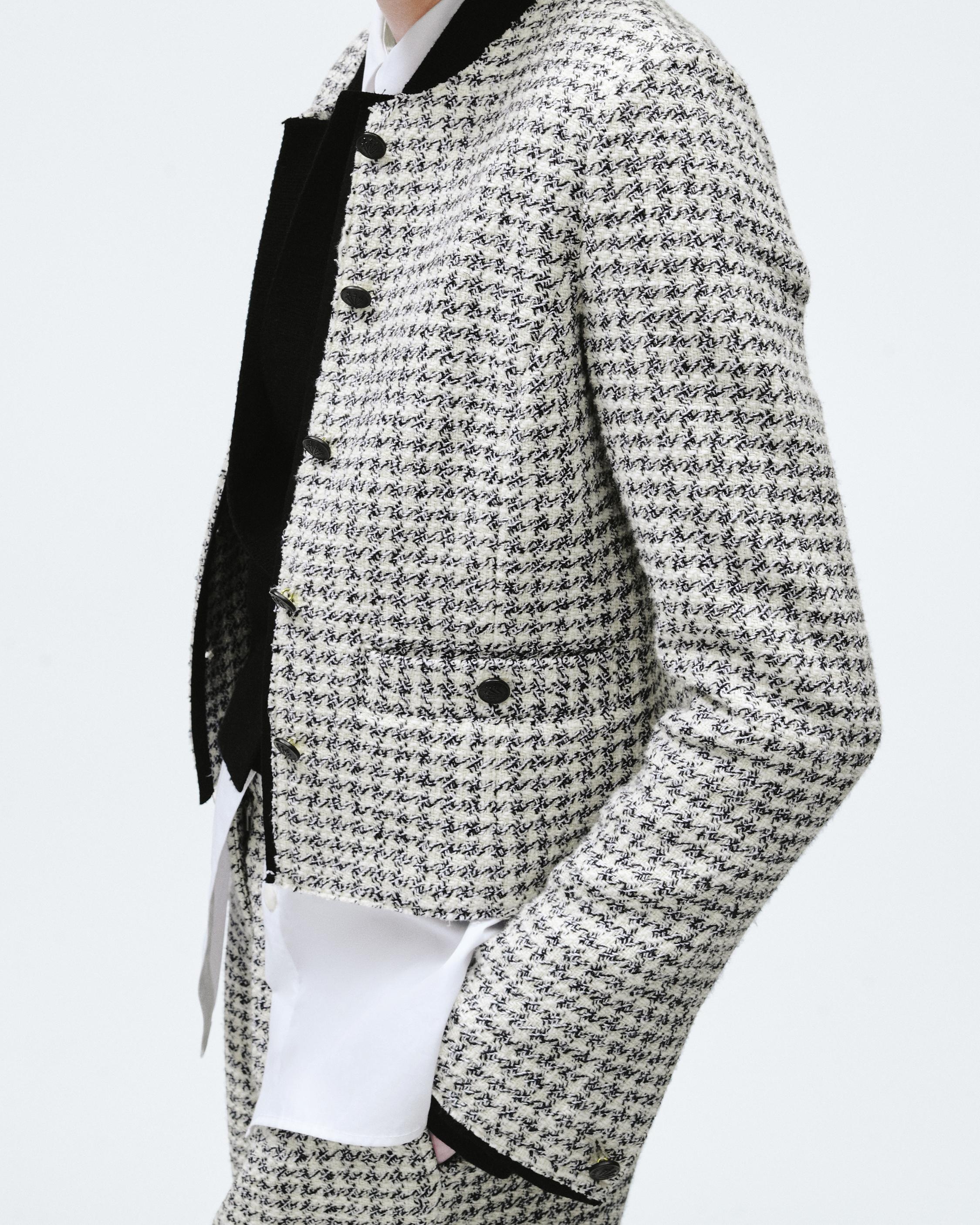 Carmen Cotton Jacket
Classic Fit - 6