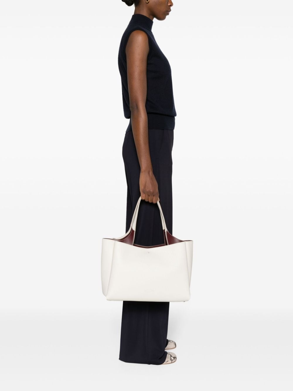 medium leather tote bag - 2
