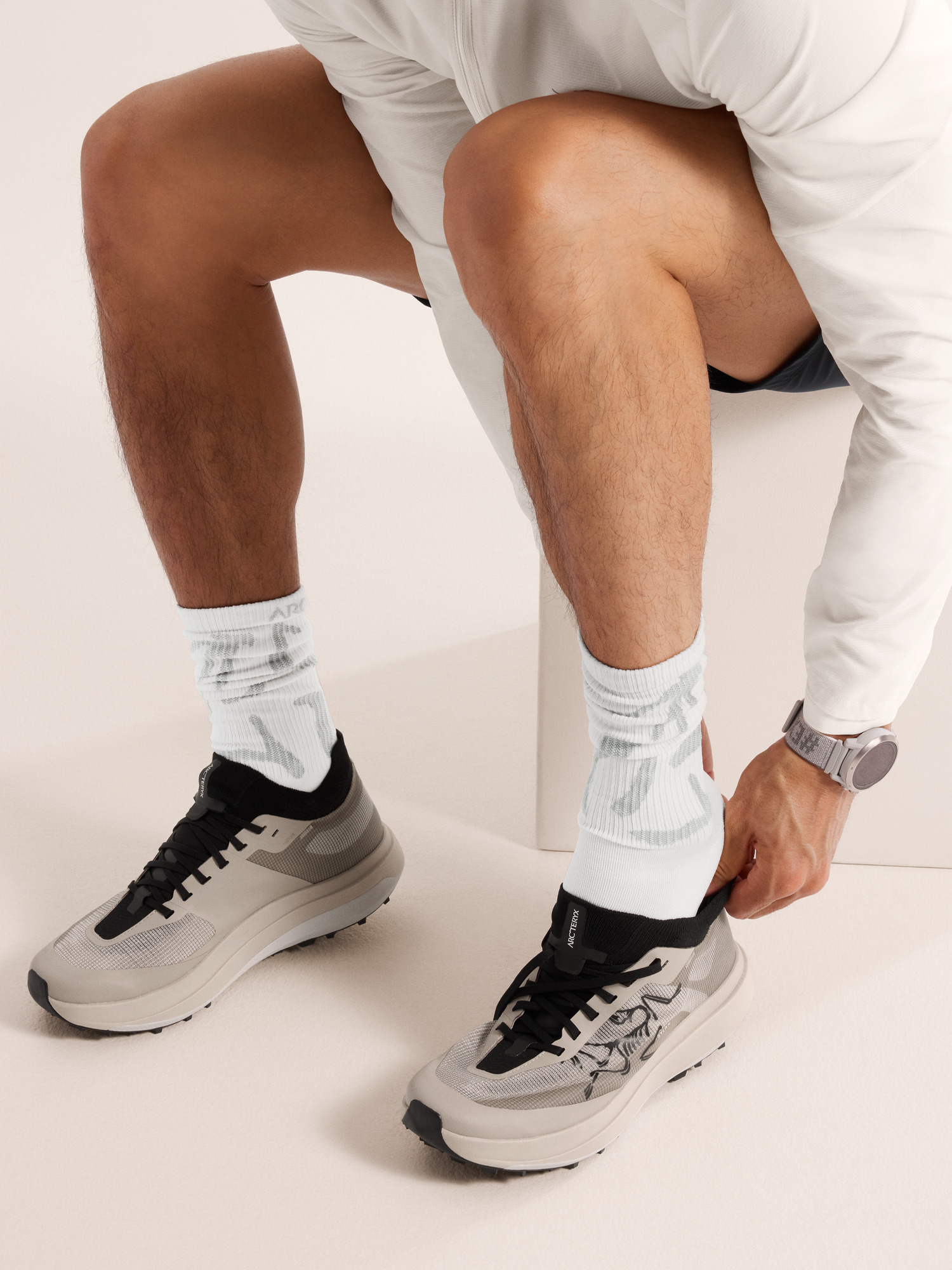 Synthetic Mid Grotto Sock - 5