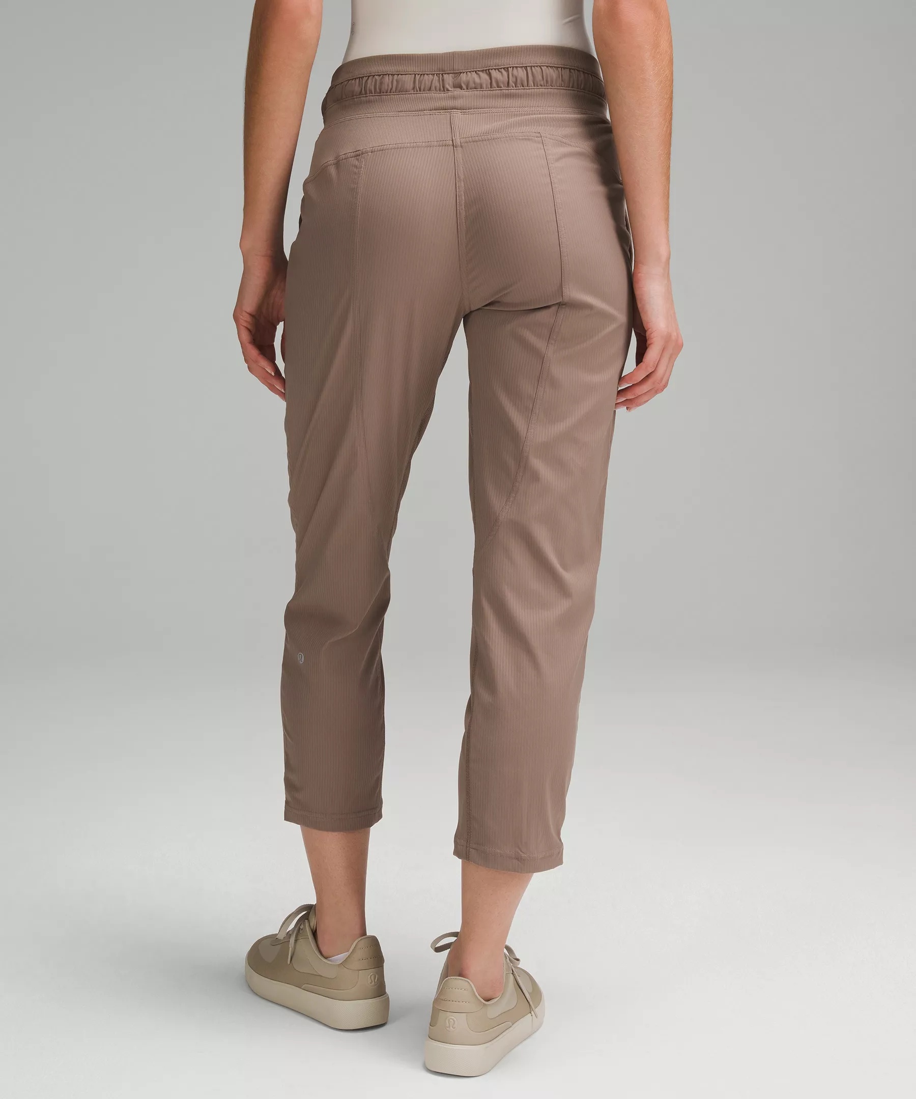 Dance Studio Mid-Rise Cropped Pant - 3
