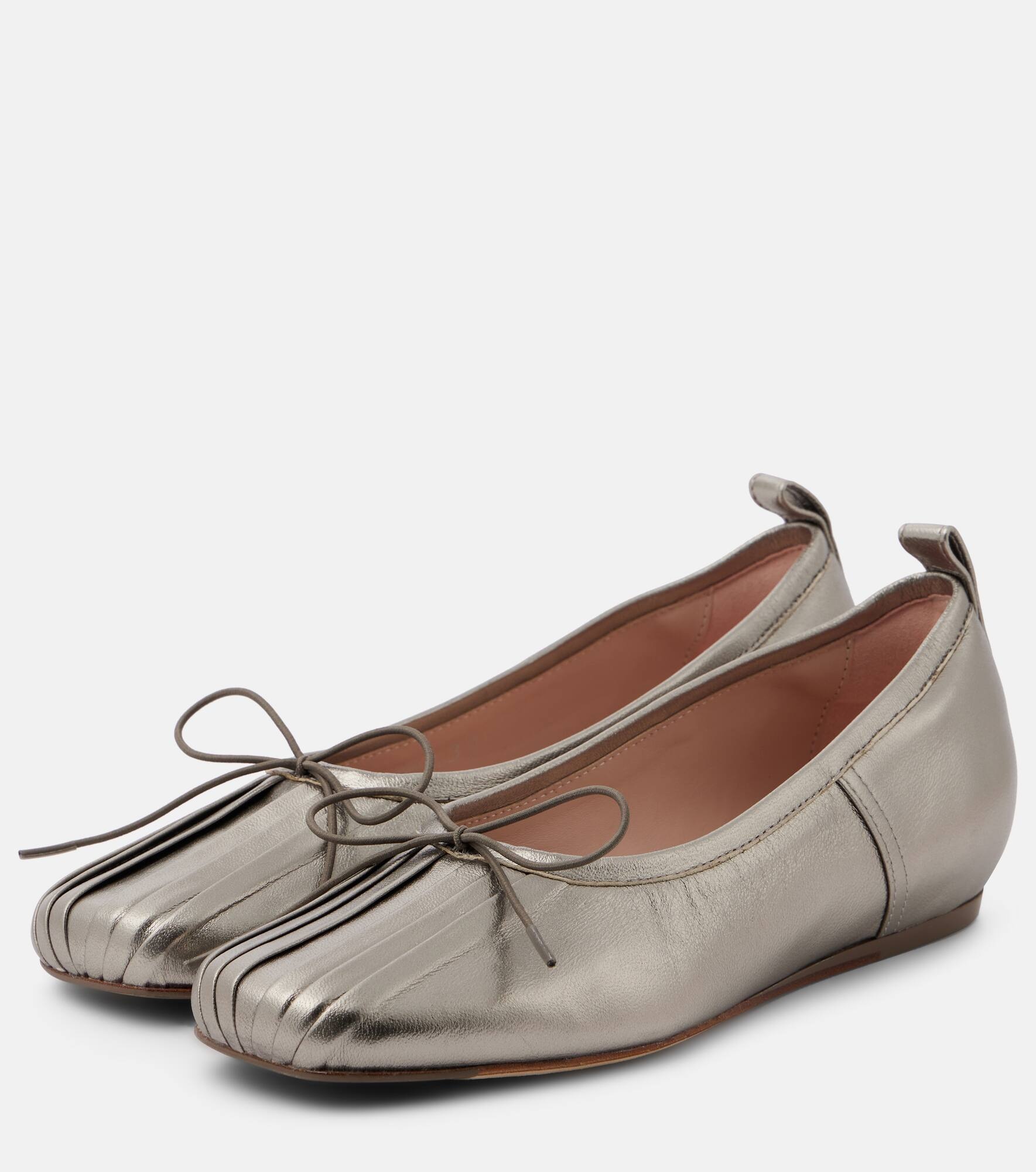 Classic pleated leather ballet flats - 5