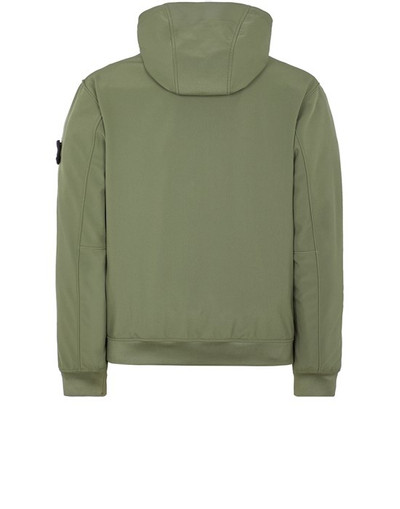 Stone Island 40227 LIGHT SOFT SHELL-R_e.dye® TECHNOLOGY IN RECYCLED POLYESTER MUSK GREEN outlook