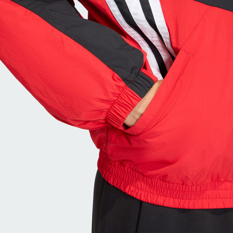 SANTIAGO TRACK TOP 6