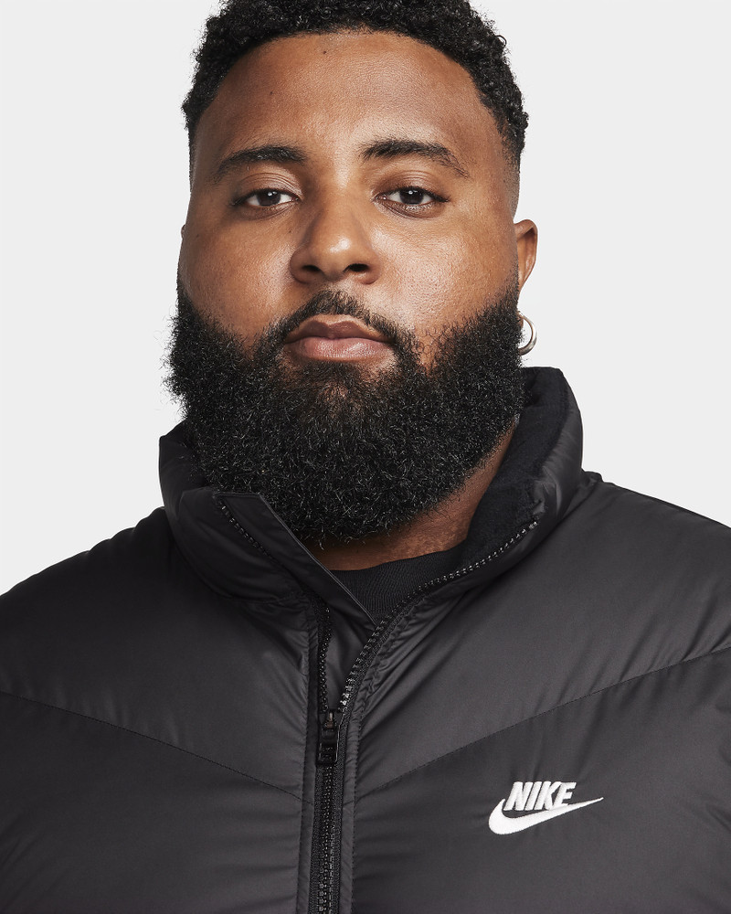 Nike Storm-FIT Windrunner Men's Insulated Vest 12