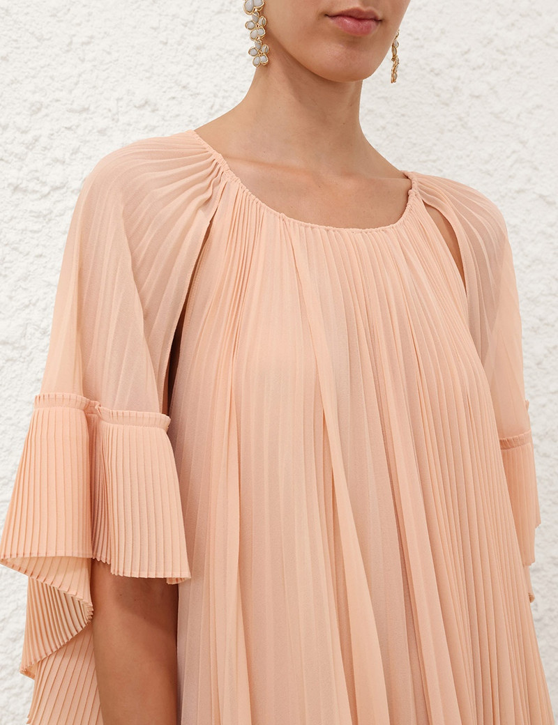 ILLUMINATE PLEATED CAPE MAXI 5