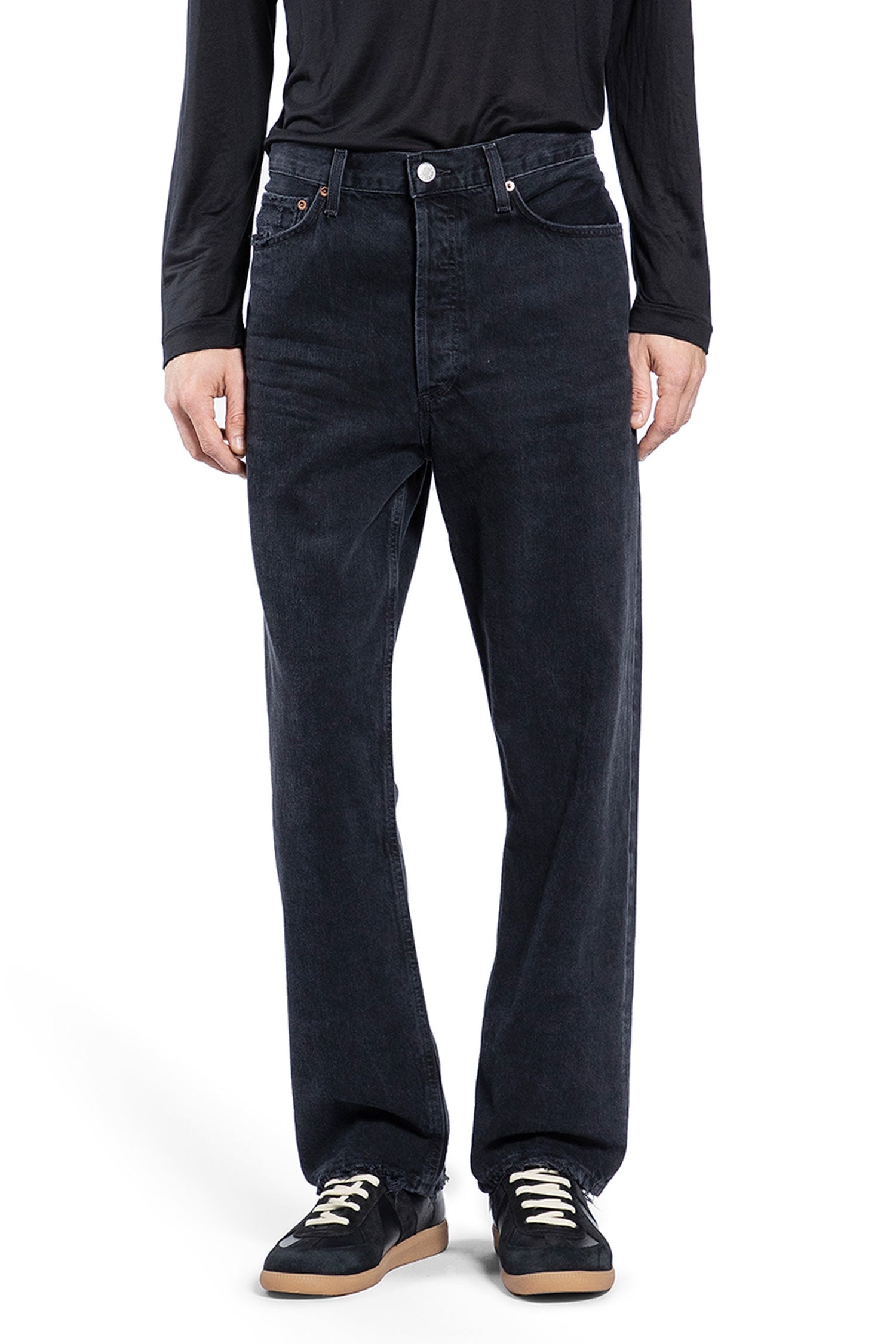 90S-Mid-Rise-Loose-Fit-Jeans - 5