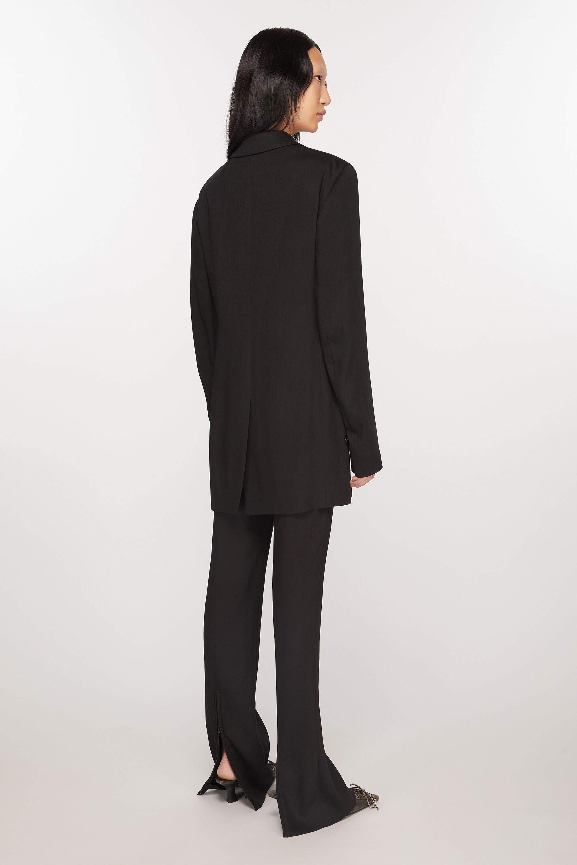 Fitted suit jacket - Black - 4