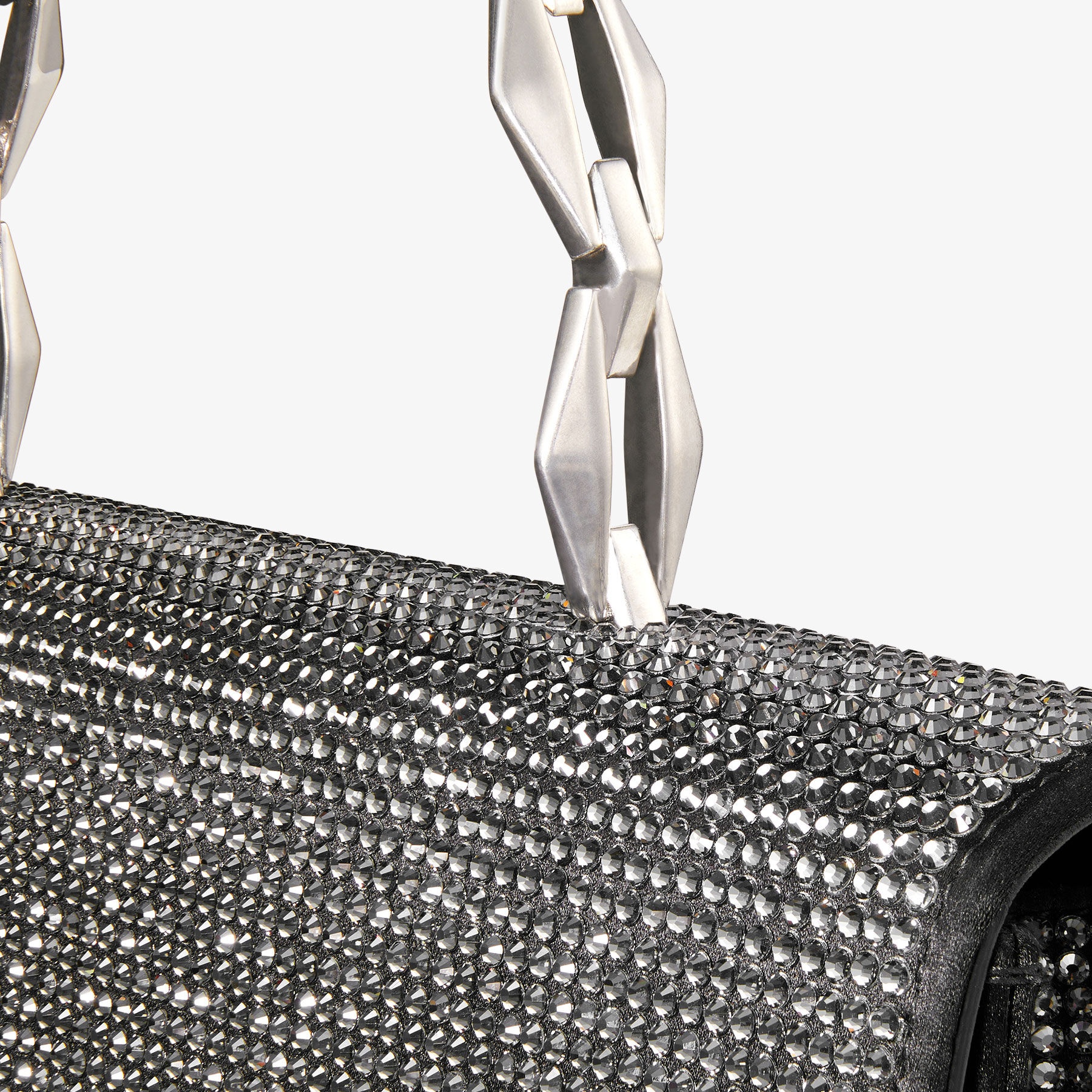 Diamond Chain Top Handle
Black Crystal Top Handle Bag - 5