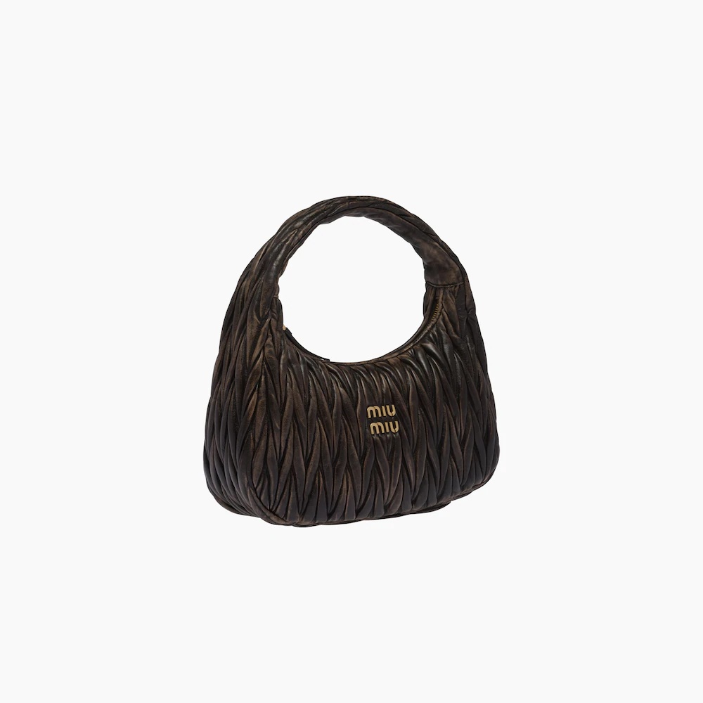 Miu Wander matelassé nappa leather hobo bag - 4