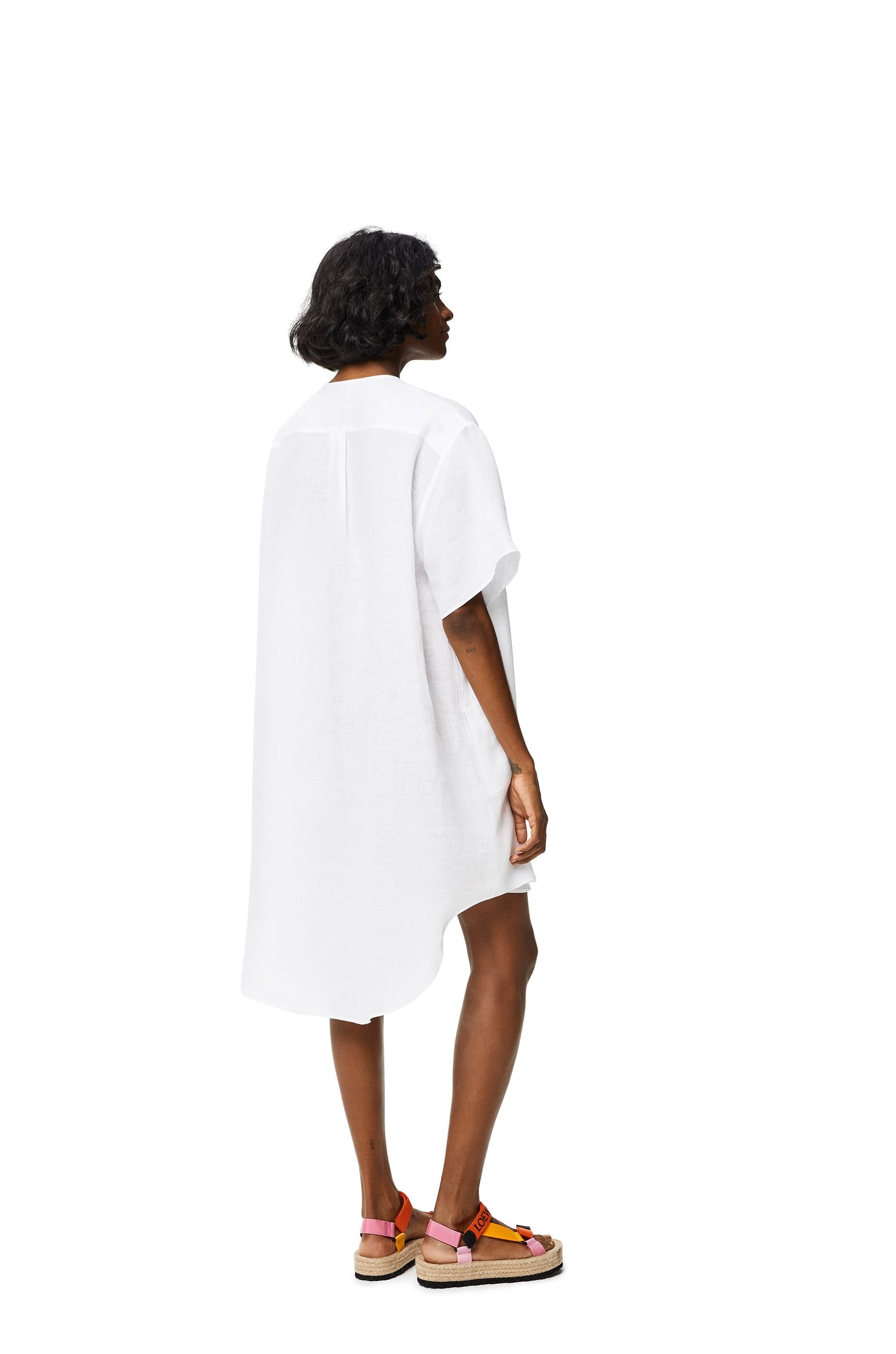 Pleated shirt dress in linen - 4