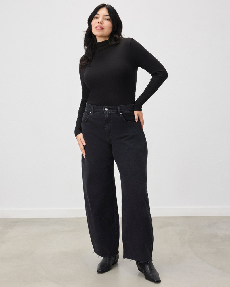 Splendid The Classic Turtleneck outlook