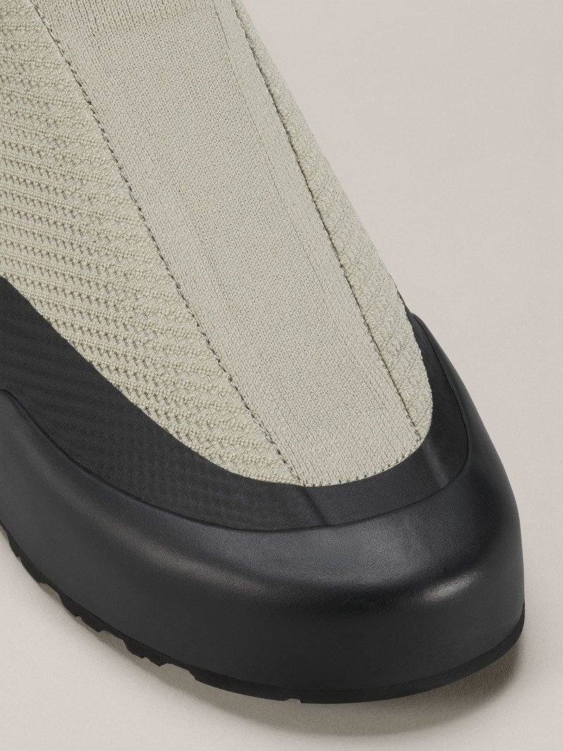 Arc'teryx Kragg Shoe outlook