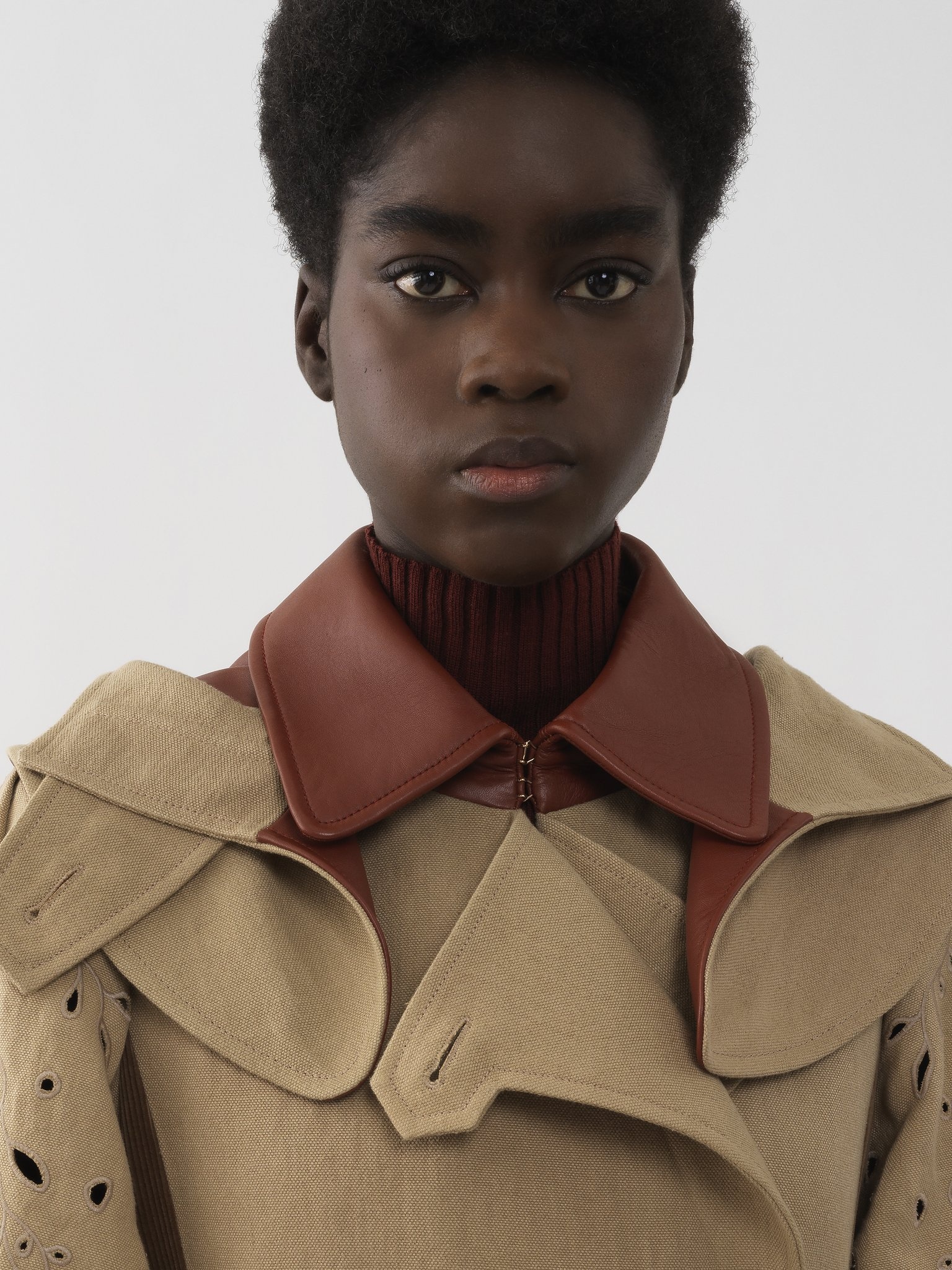 HOODED TRENCH COAT - 5