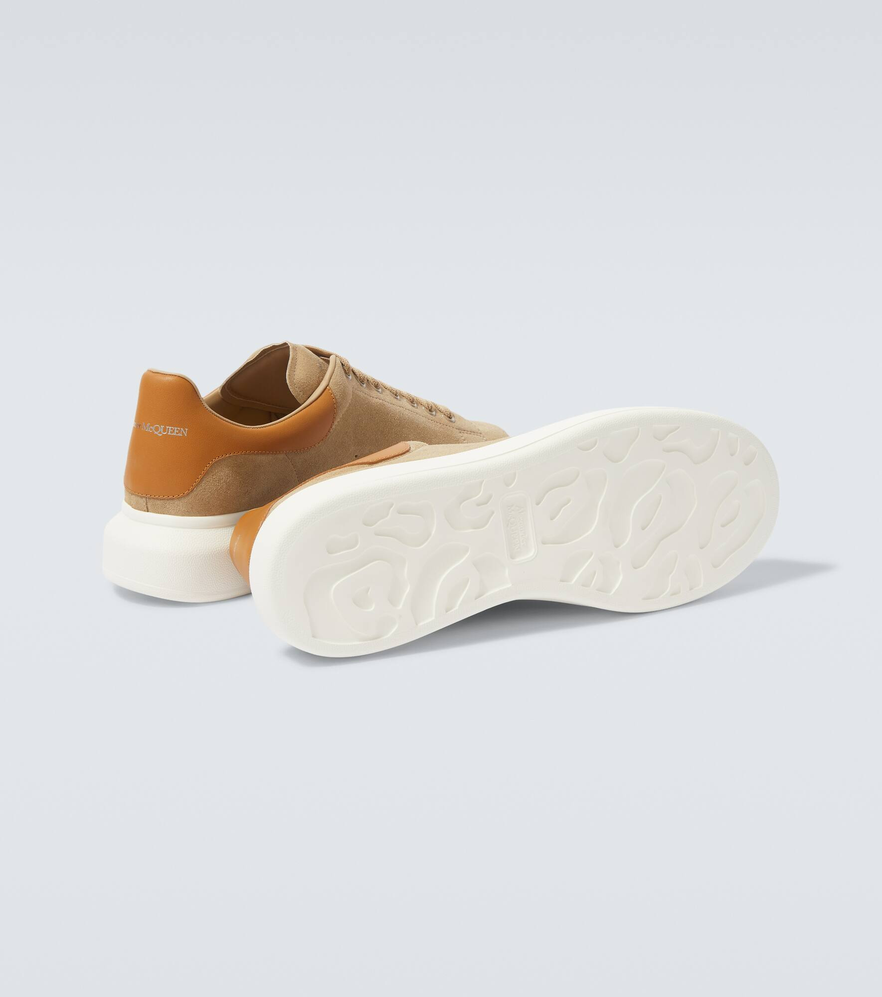 Oversized suede sneakers - 7