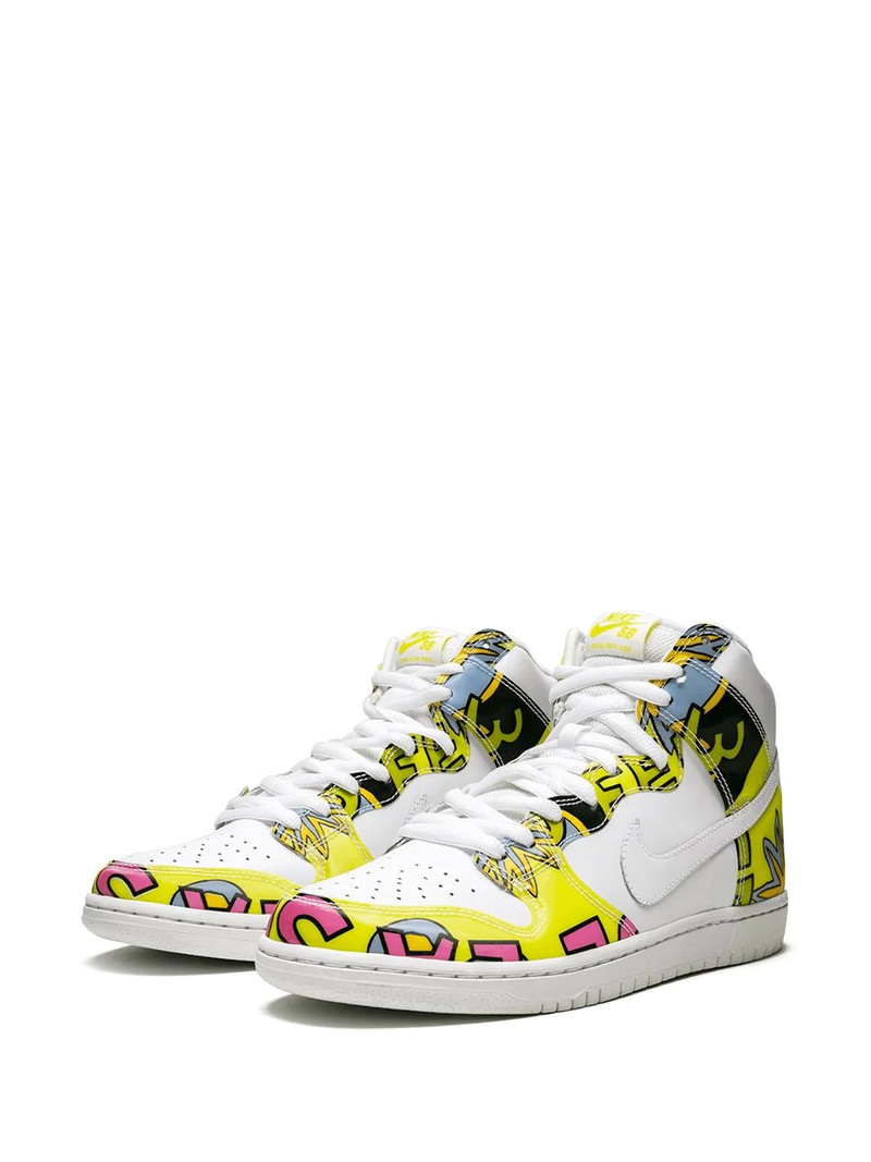 Nike Dunk "De La Soul" sneakers outlook