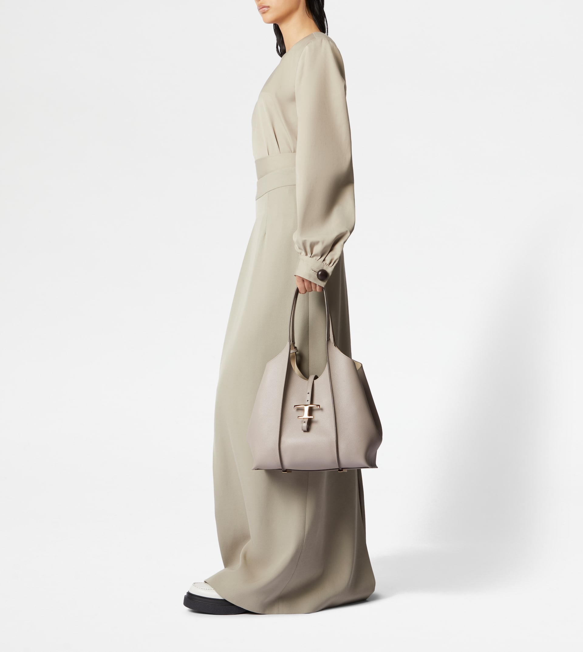 T TIMELESS SHOPPING BAG IN LEATHER SMALL - GREY - 6