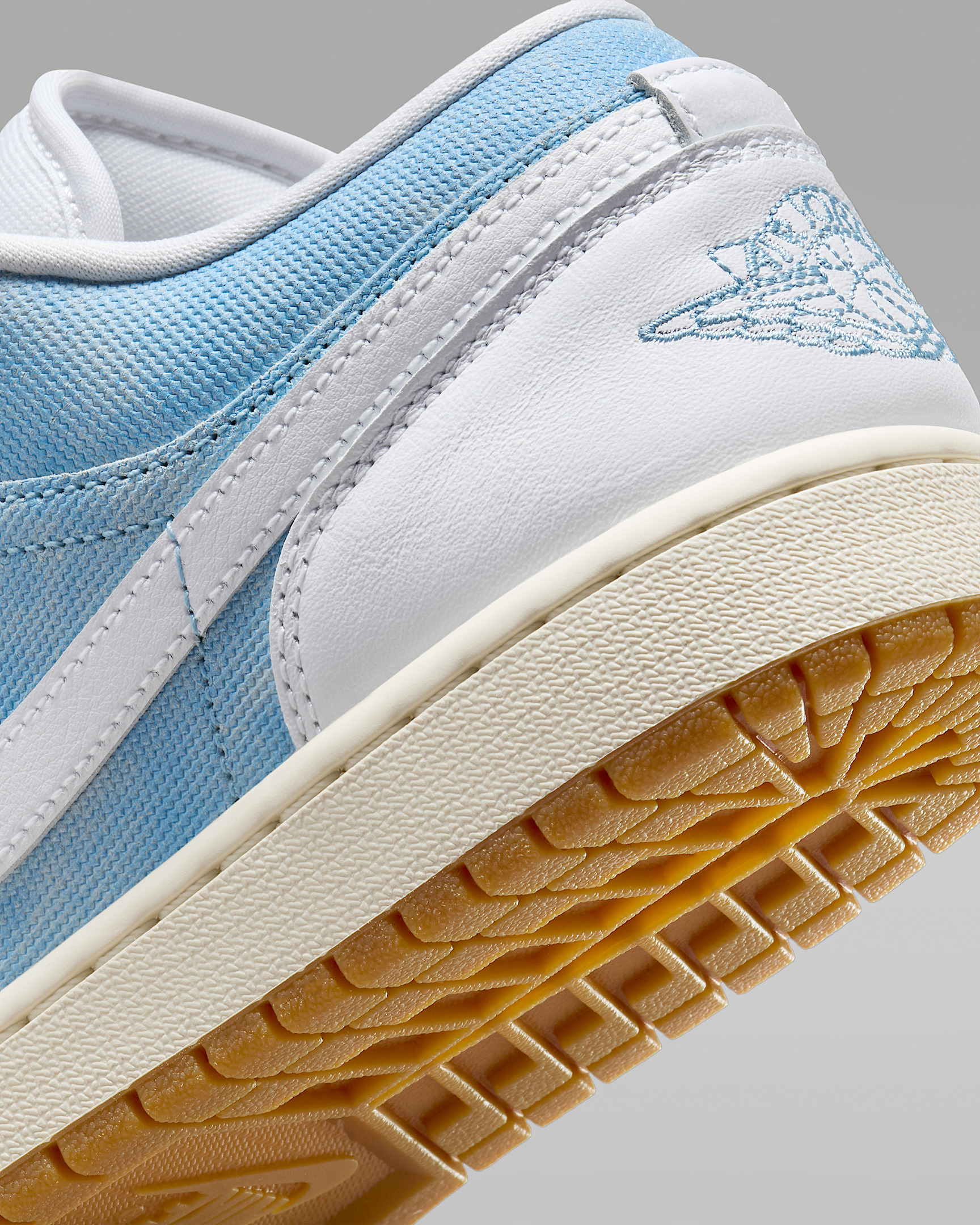 Air Jordan 1 Low SE Women's Shoes - 8
