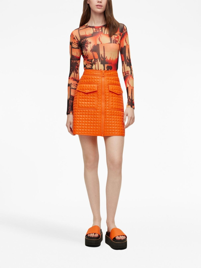 HUGO Diralina graphic-print top outlook
