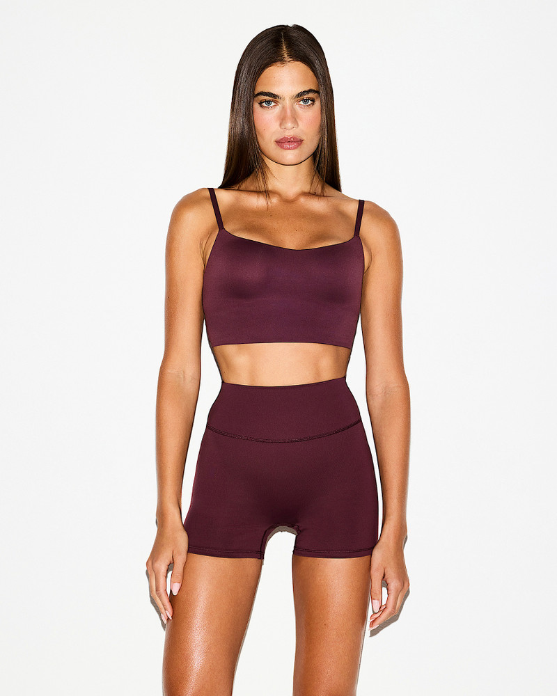 NikeSKIMS Matte Women's Cami Longline Bra 1