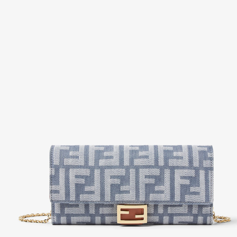 Baguette Continental Wallet With Chain 1