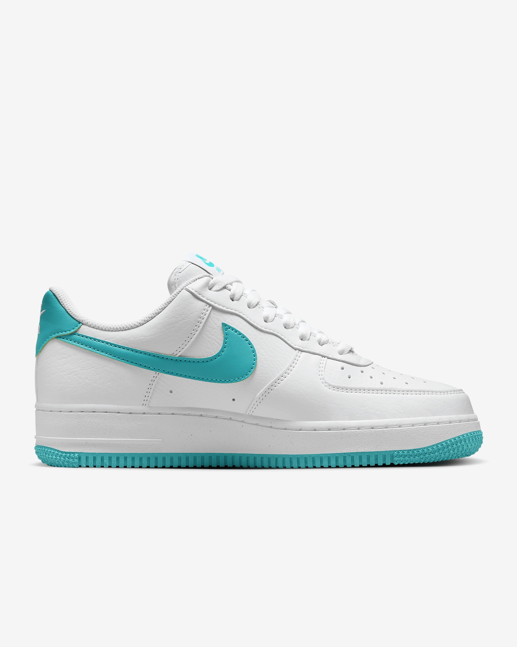 Nike Women's Air Force 1 '07 Next Nature Shoes - 4