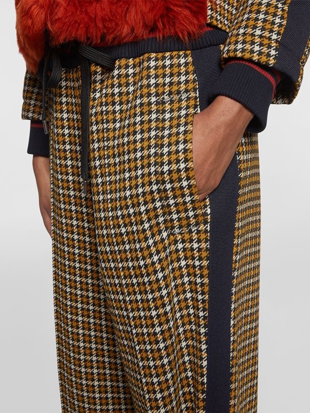 JACQUARD SWEATSHIRT TROUSERS WITH SIDE BANDS IN CONTRASTING COLOUR - 5