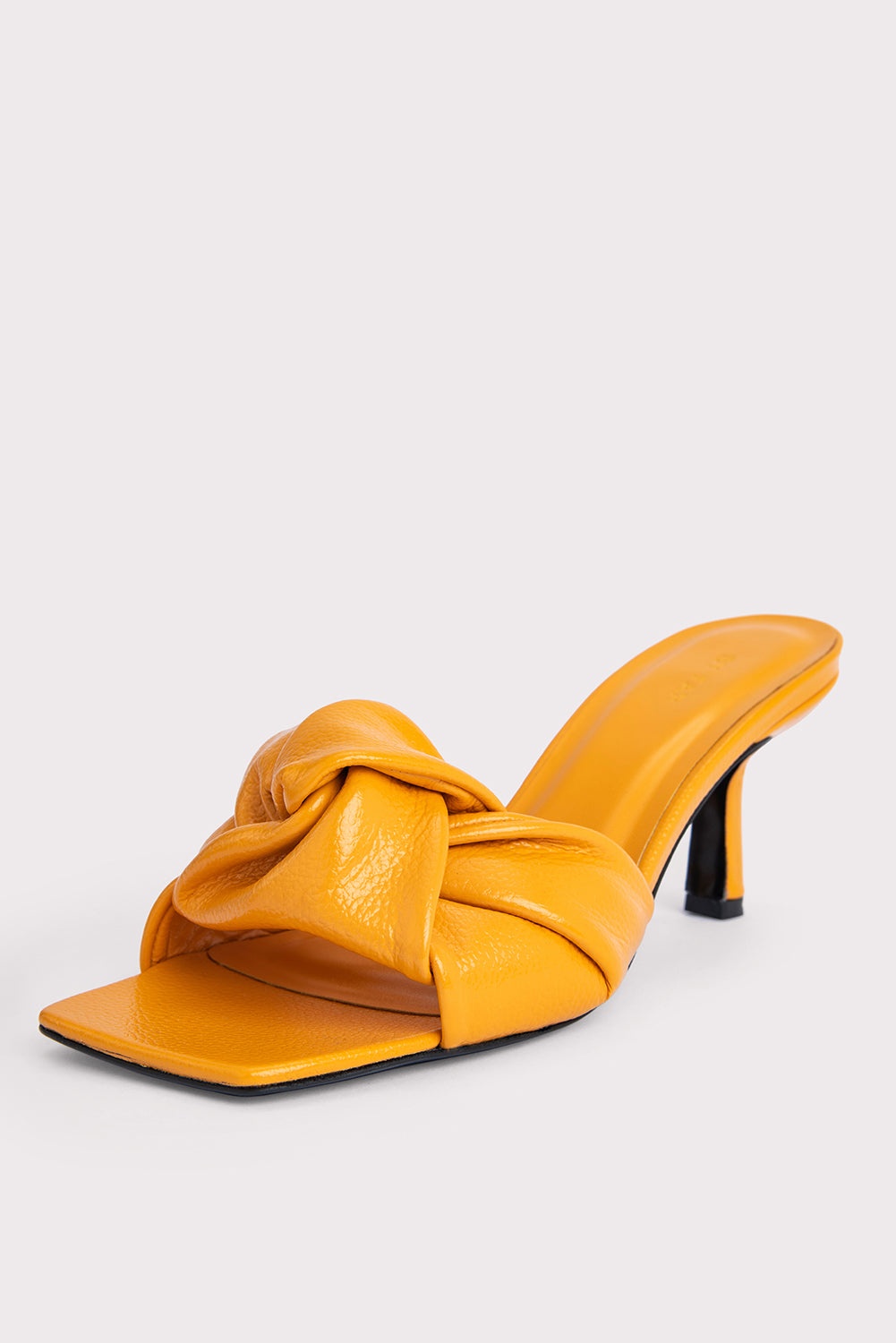 Lana Sunflower Gloss Grained Leather - 8