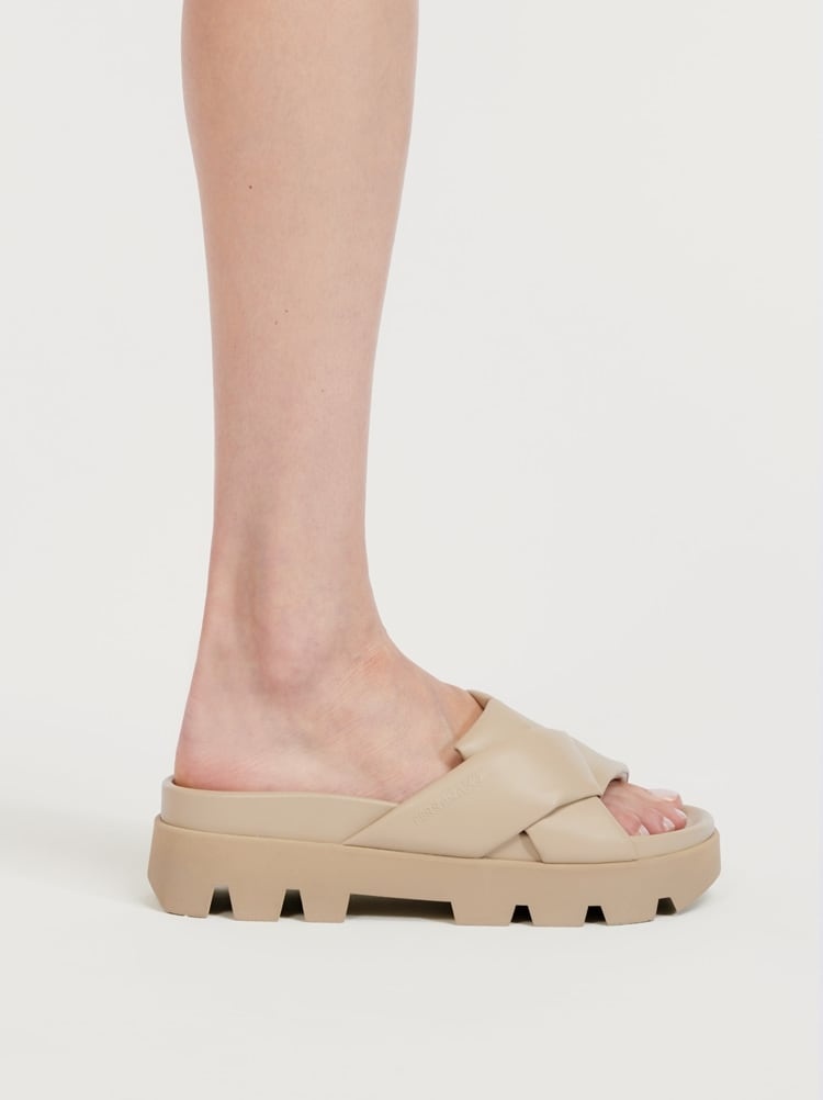 SPORTY SLIDERS WITH ORIGAMI KNOT - 3