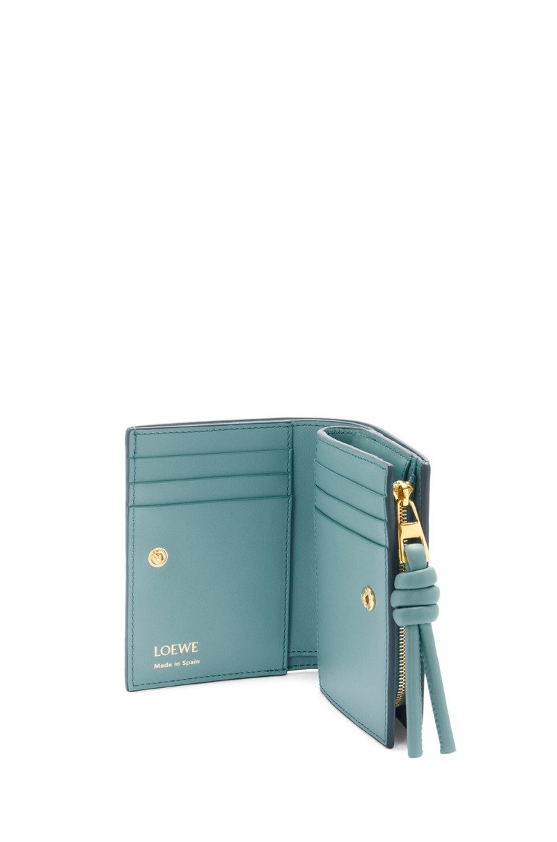 Knot compact wallet in shiny nappa calfskin 3