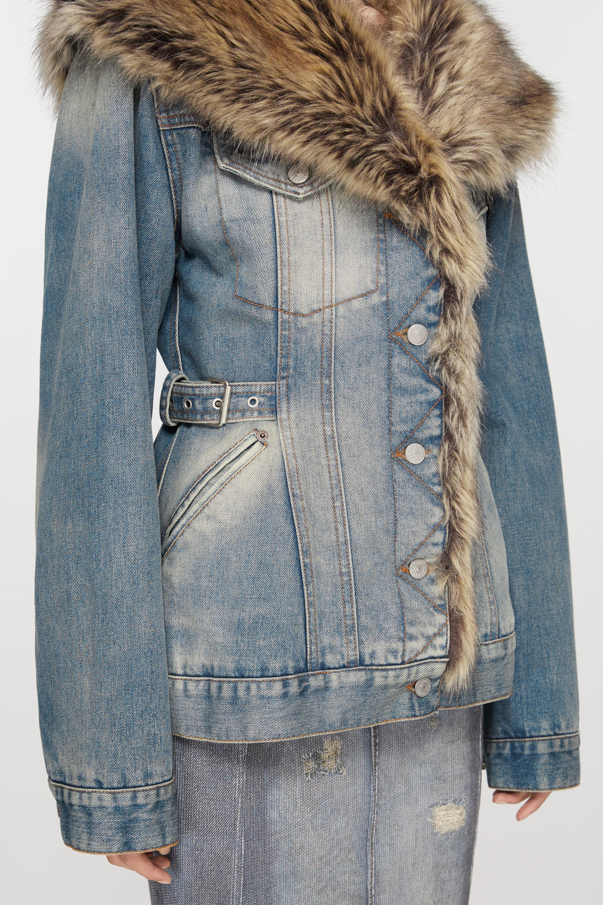 Furry trim denim jacket - Mid Blue - 5