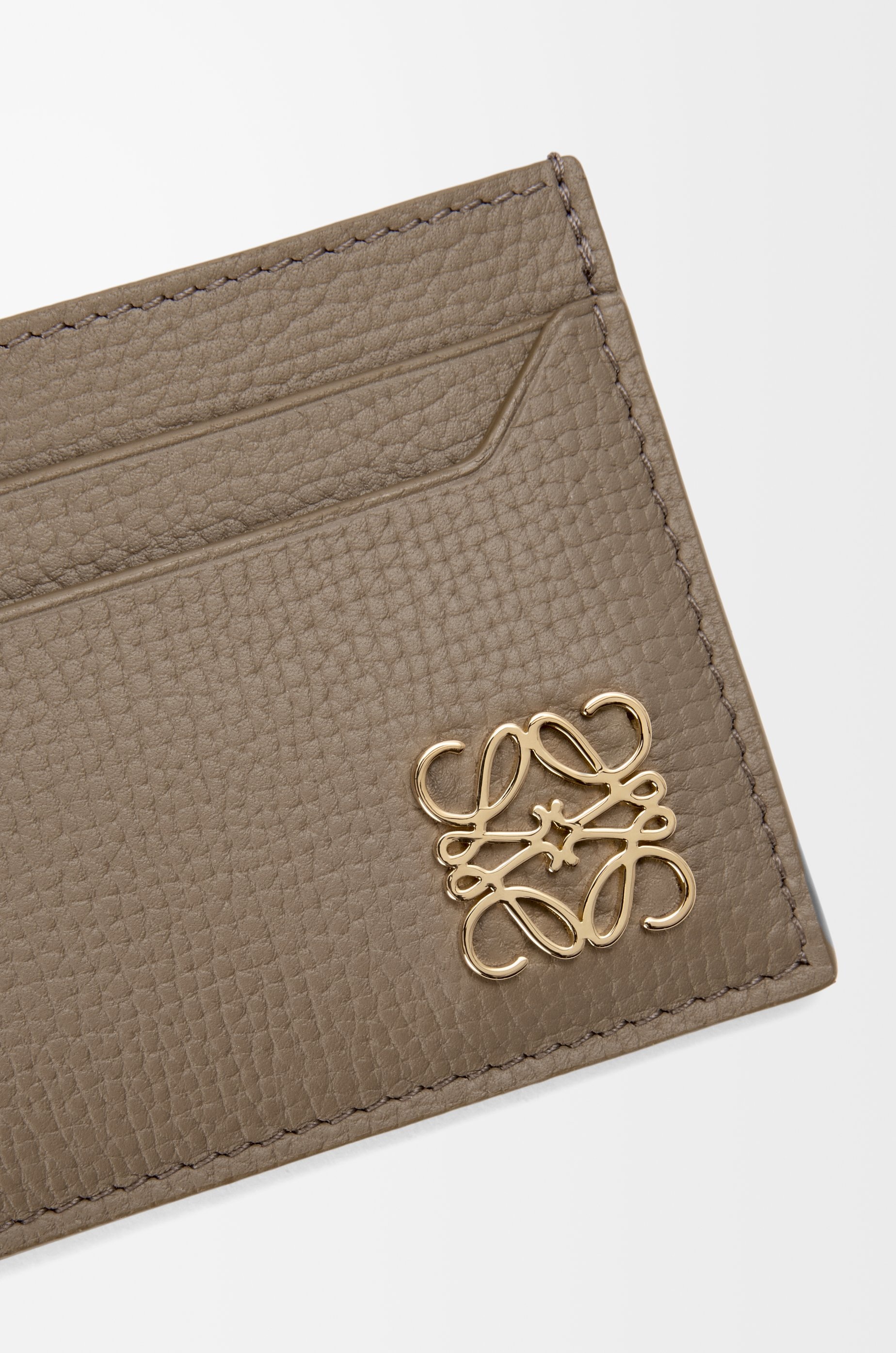Anagram plain cardholder in pebble grained calfskin - 4