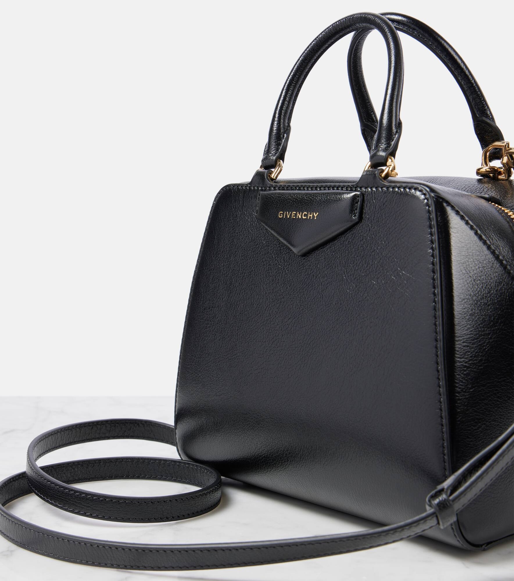 Antigona Cube Mini leather tote bag - 6
