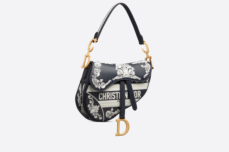 Dior Saddle Bag outlook