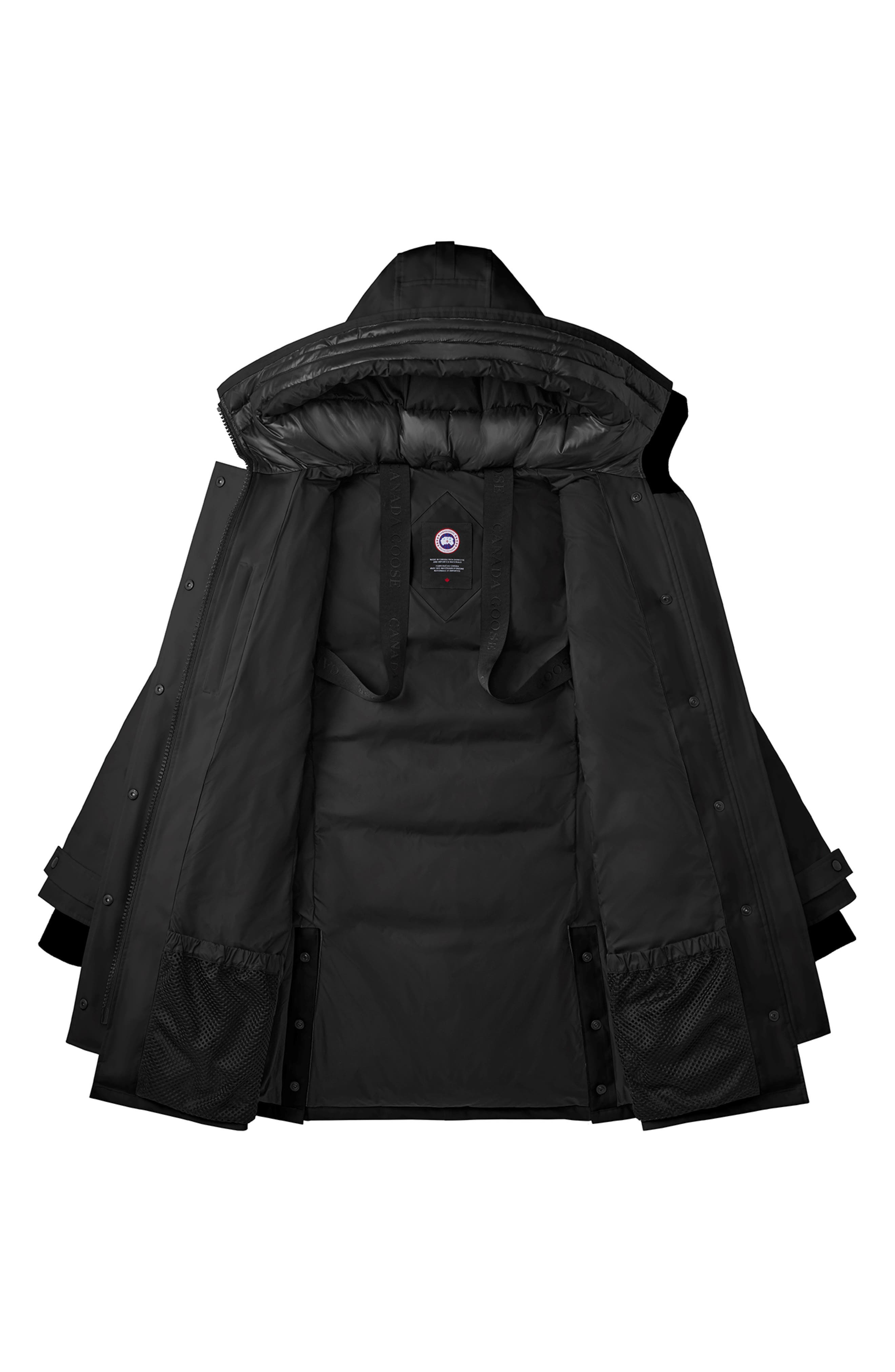 Canada Goose Shelburne Water Resistant 625 Fill Power Down Parka in Black at Nordstrom - 8