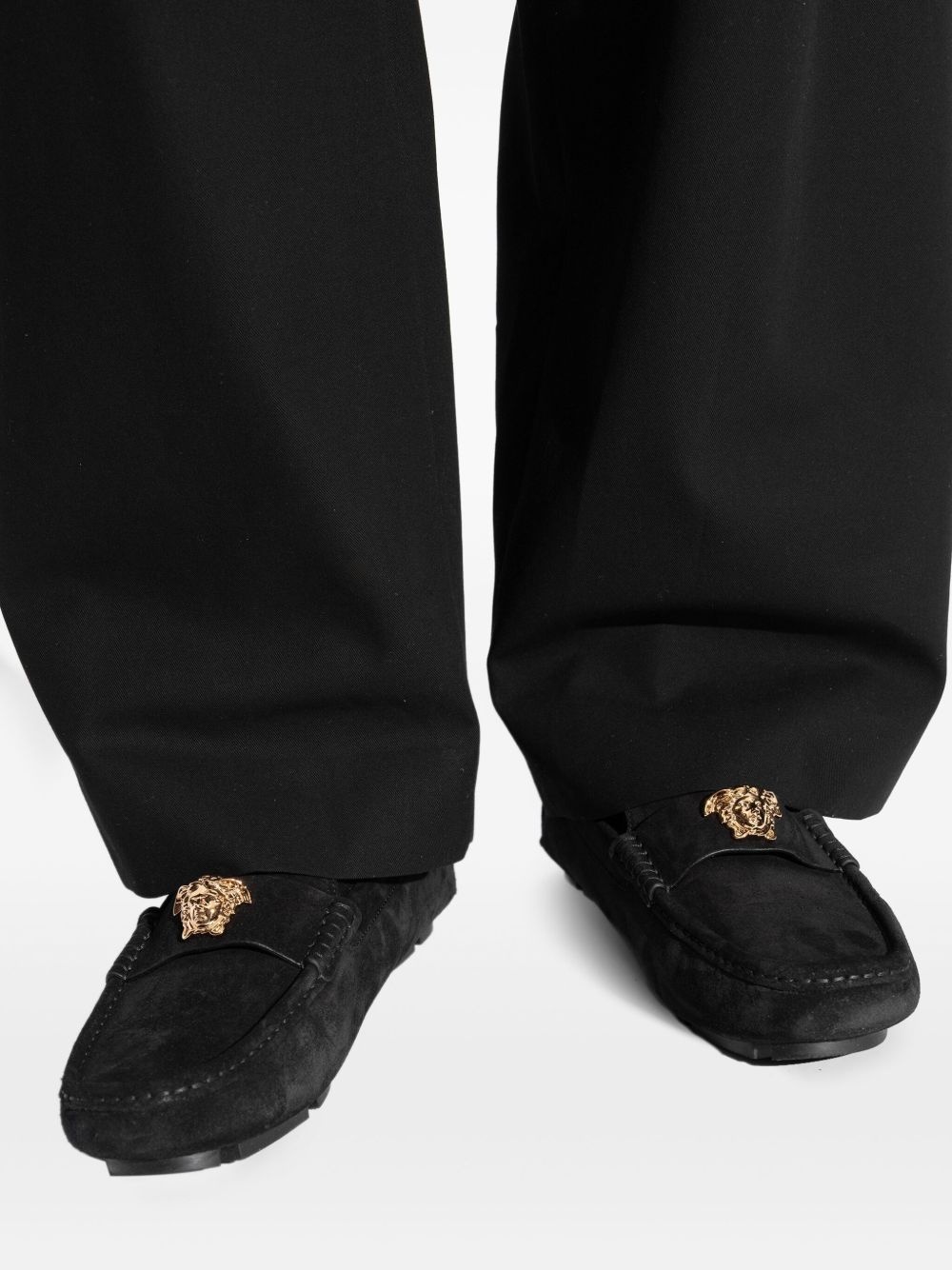 Medusa-plaque loafers - 6