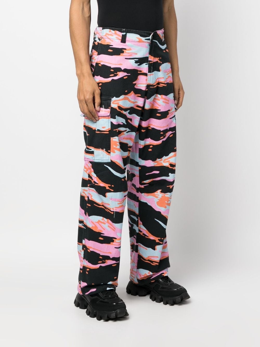 graphic-print cargo trousers - 4