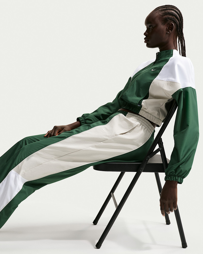 Nike Sportswear Women's Oversized Mid-Rise Track Pants 4