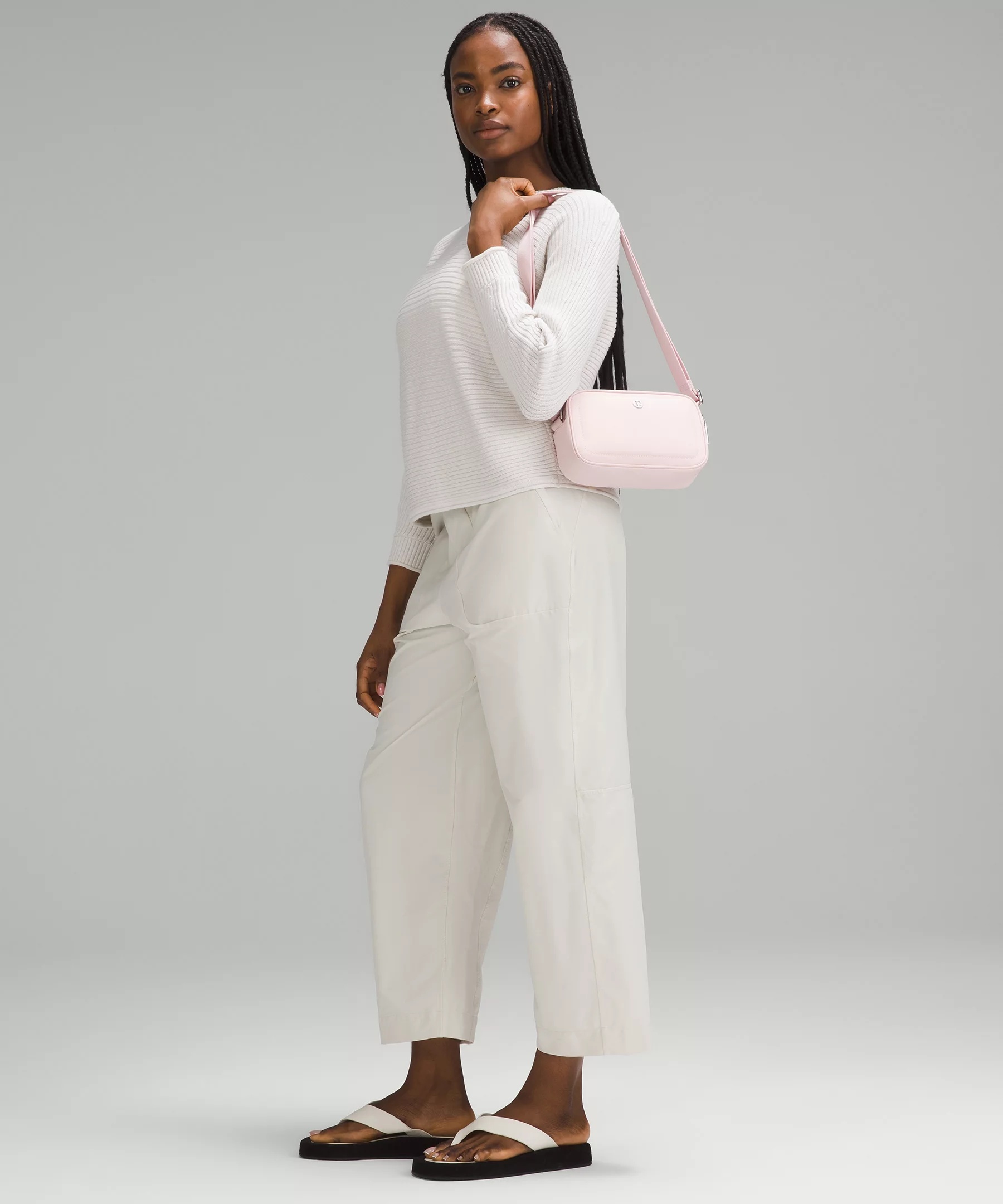 Crossbody Camera Bag 2L - 2