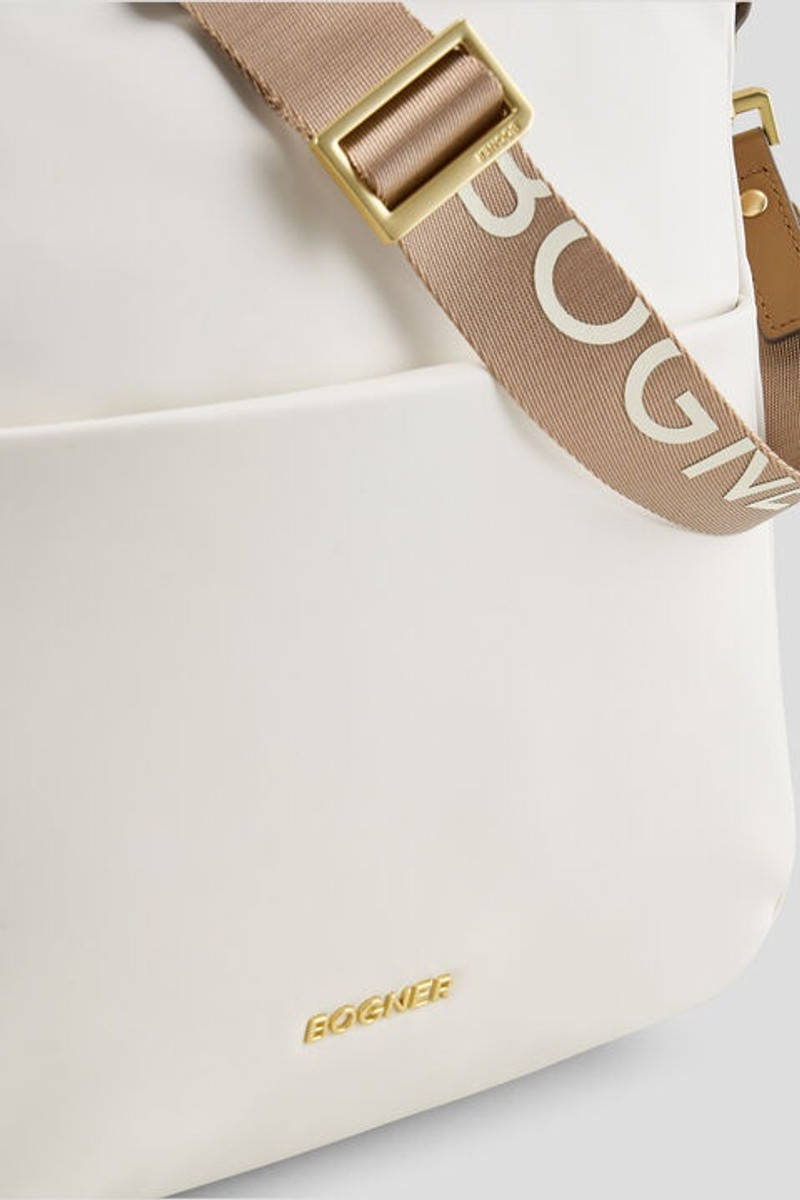 Klosters Neve Isalie Hobo bag in Off-white 6