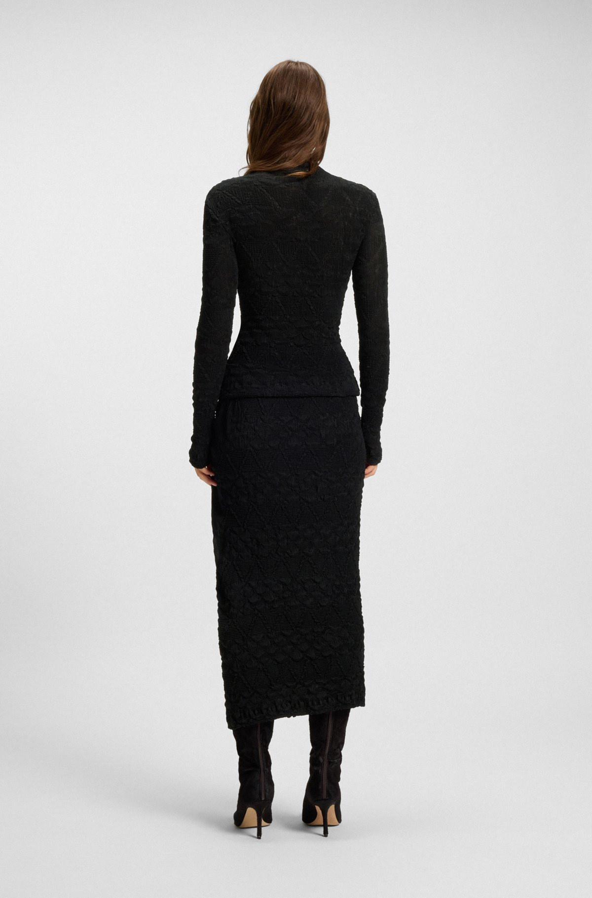 LONG-SLEEVED TOP WITH GEOMETRIC PLISSÉ - 4