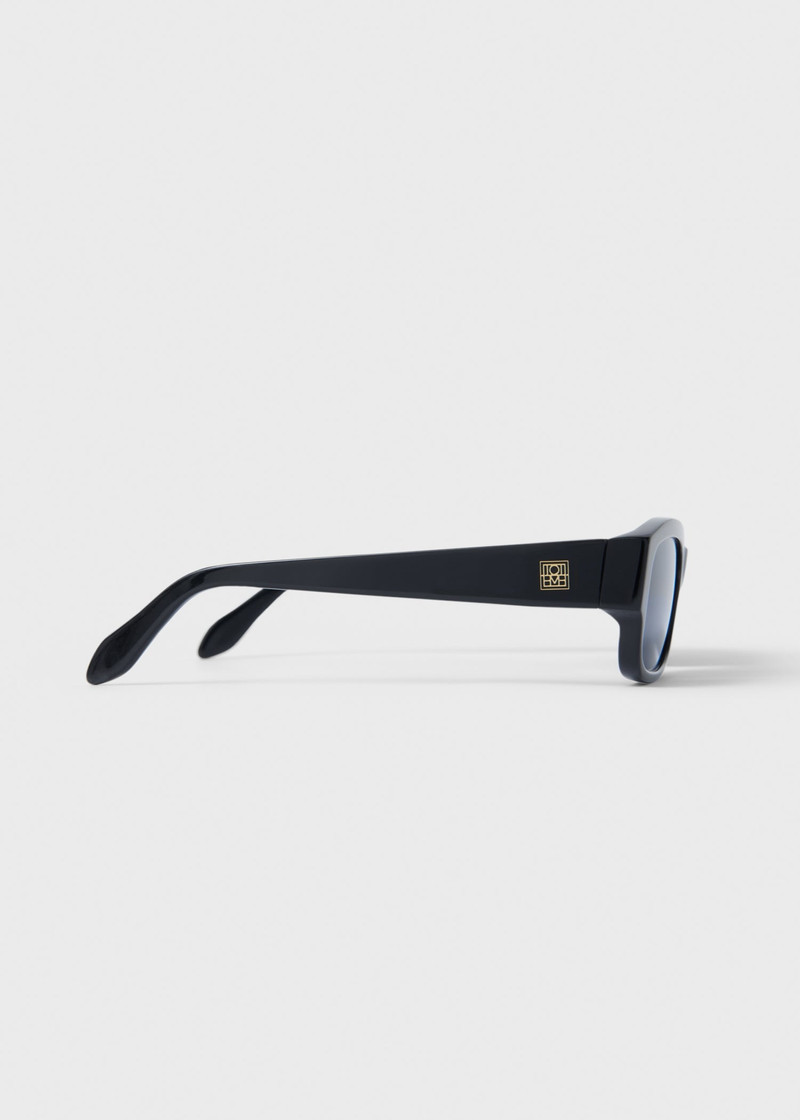 Totême The Regulars sunglasses black outlook
