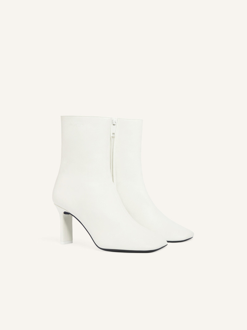 courrèges SQUARE TOE LEATHER ANKLE BOOTS outlook