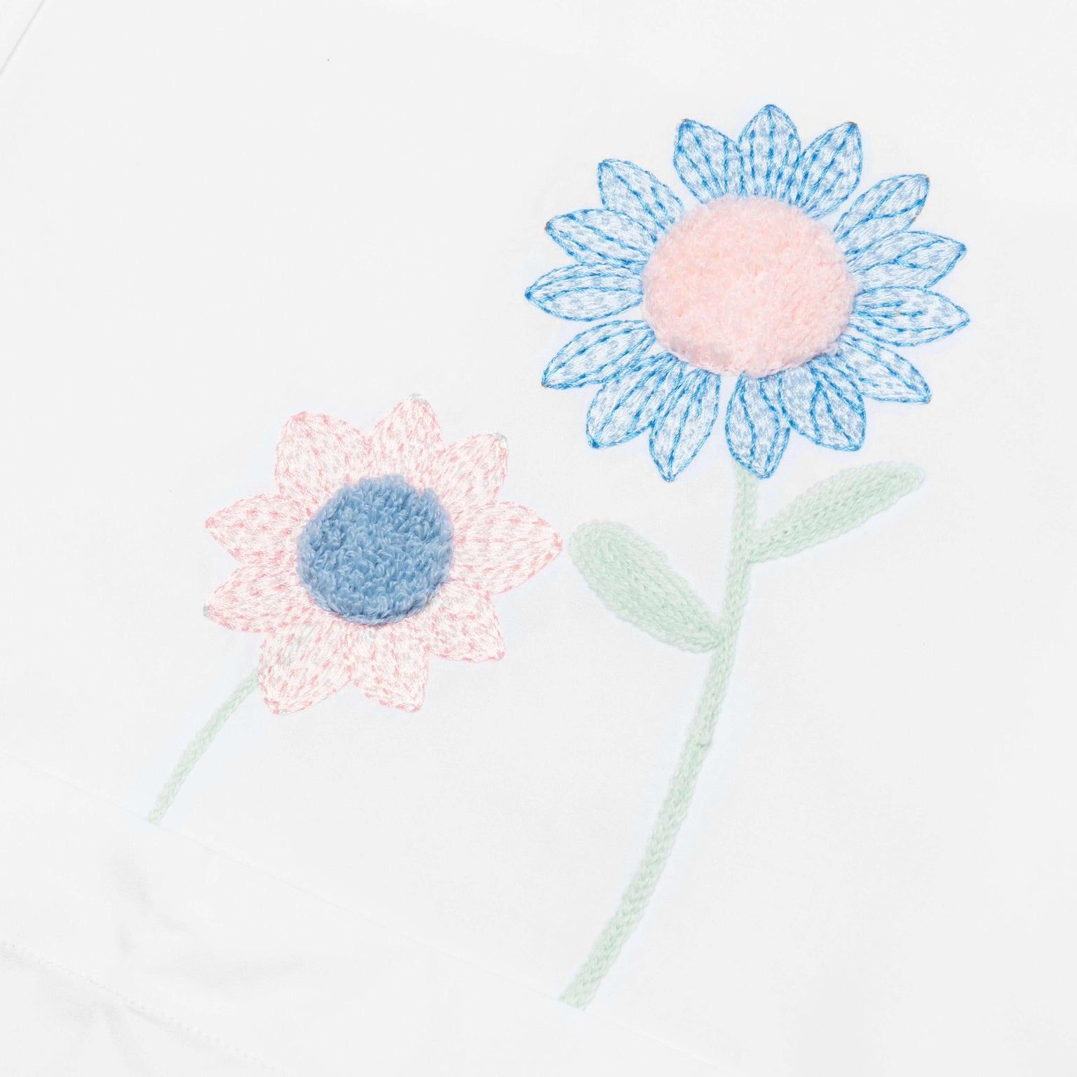 OVERSIZED L/S SHIRT W/ ALL OVER EMBROIDERY - WHITE - 3