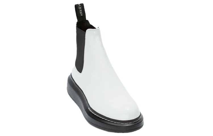 (WMNS) Alexander McQueen Hybrid Chelsea Boot 'Black White' 586398WHX529061 - 3