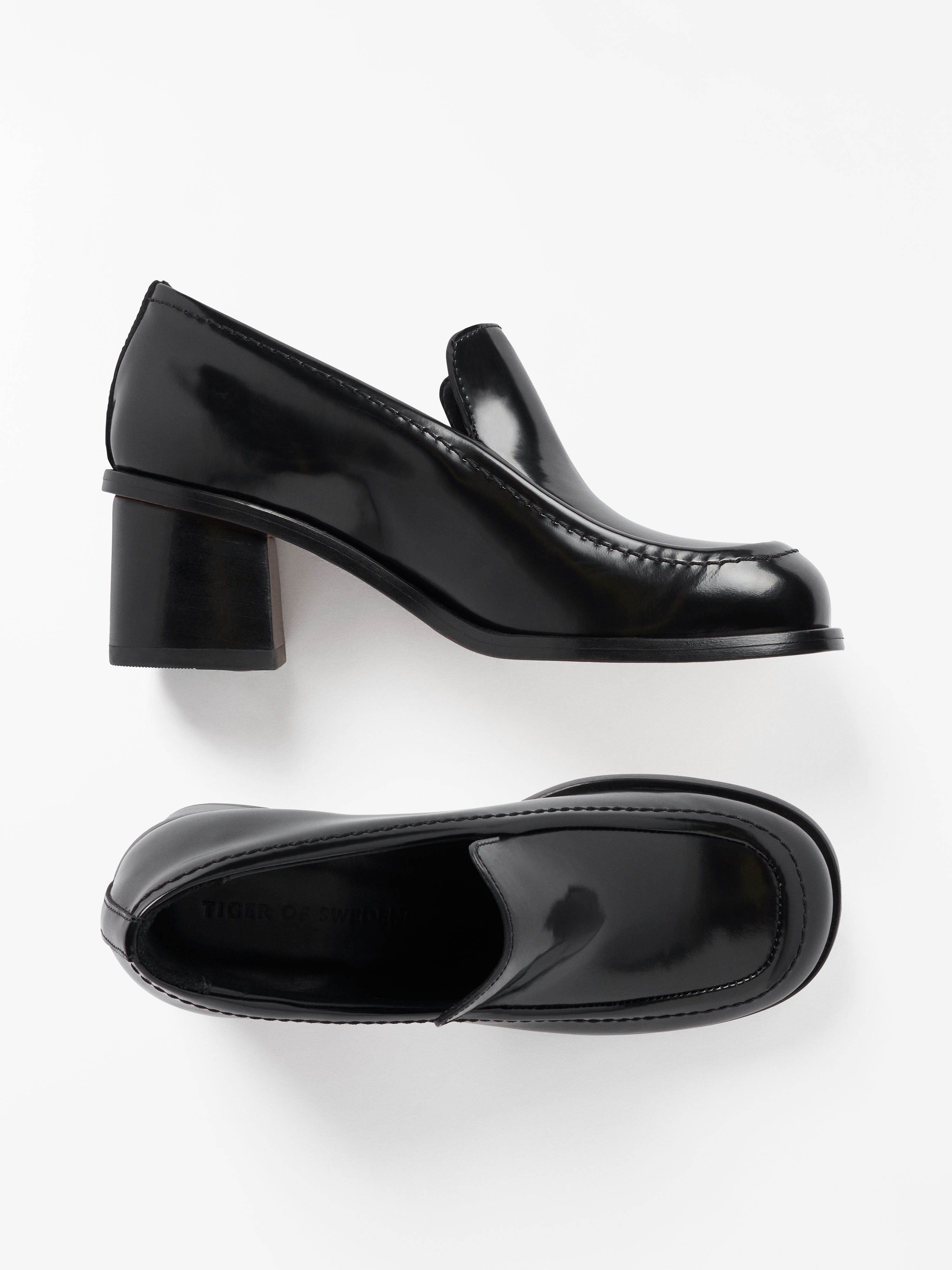 Halina Shoes In Shiny Leather - 2