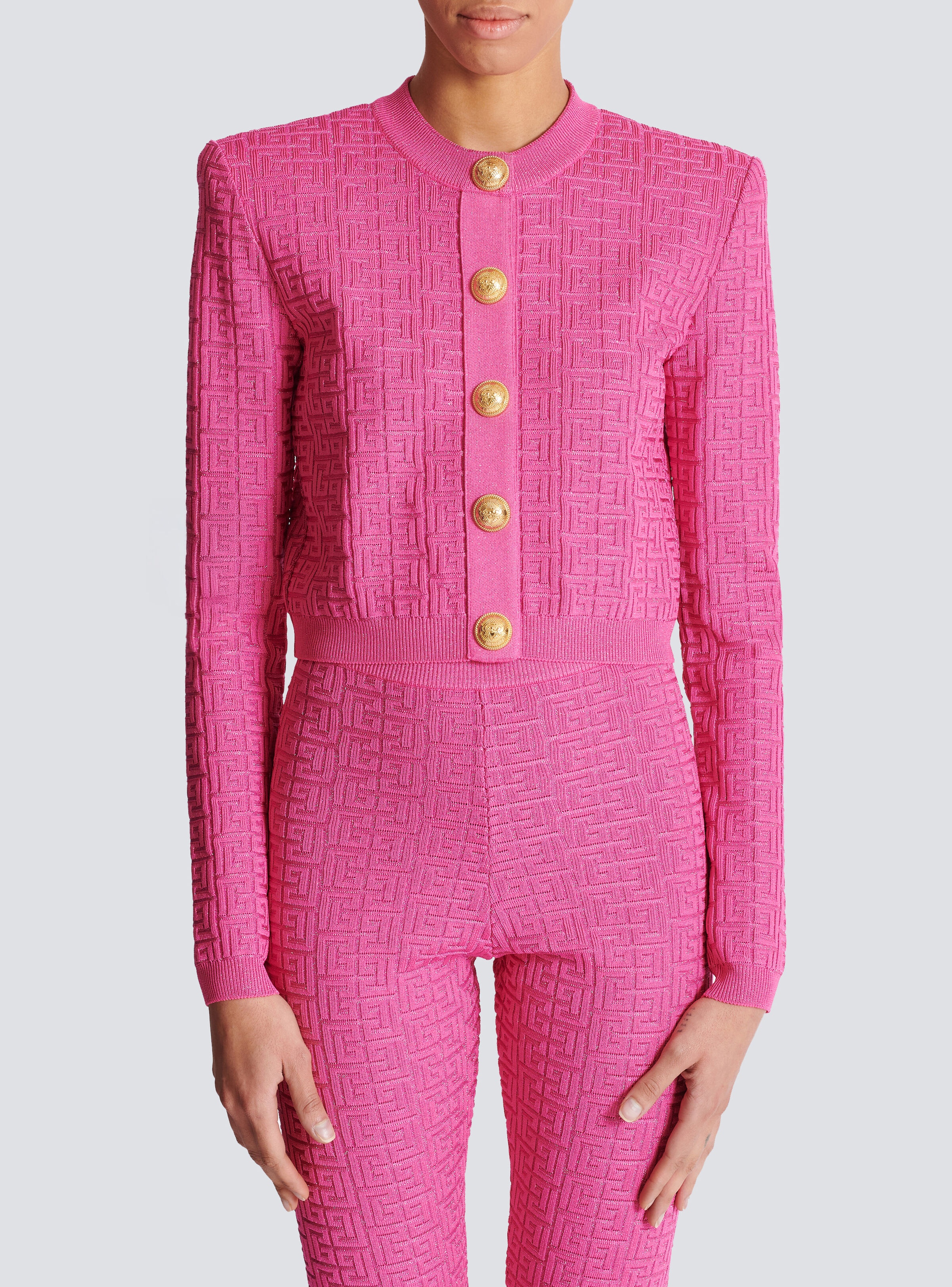 Cropped monogrammed knit cardigan - 5