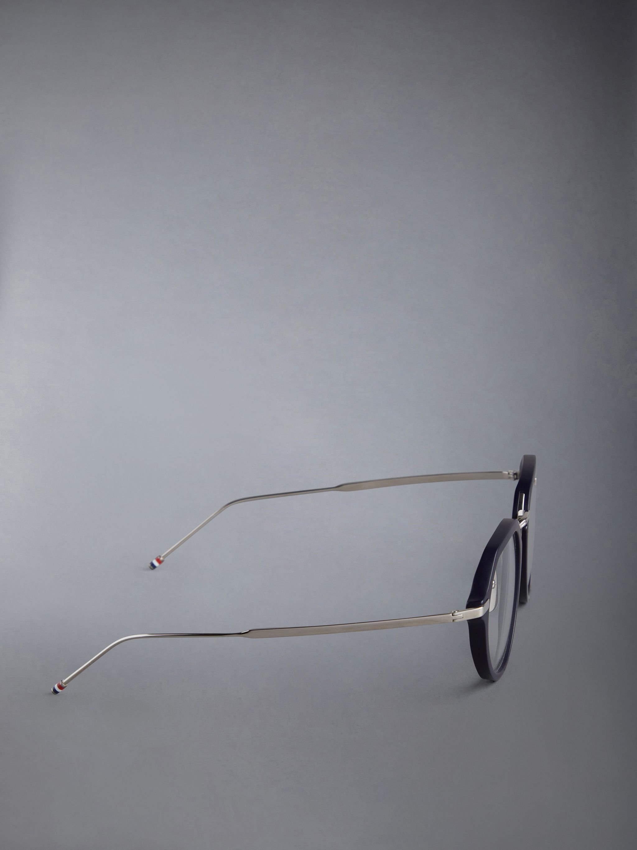 ROUND EYEGLASSES IN ACETATE AND TITANIUM - 4