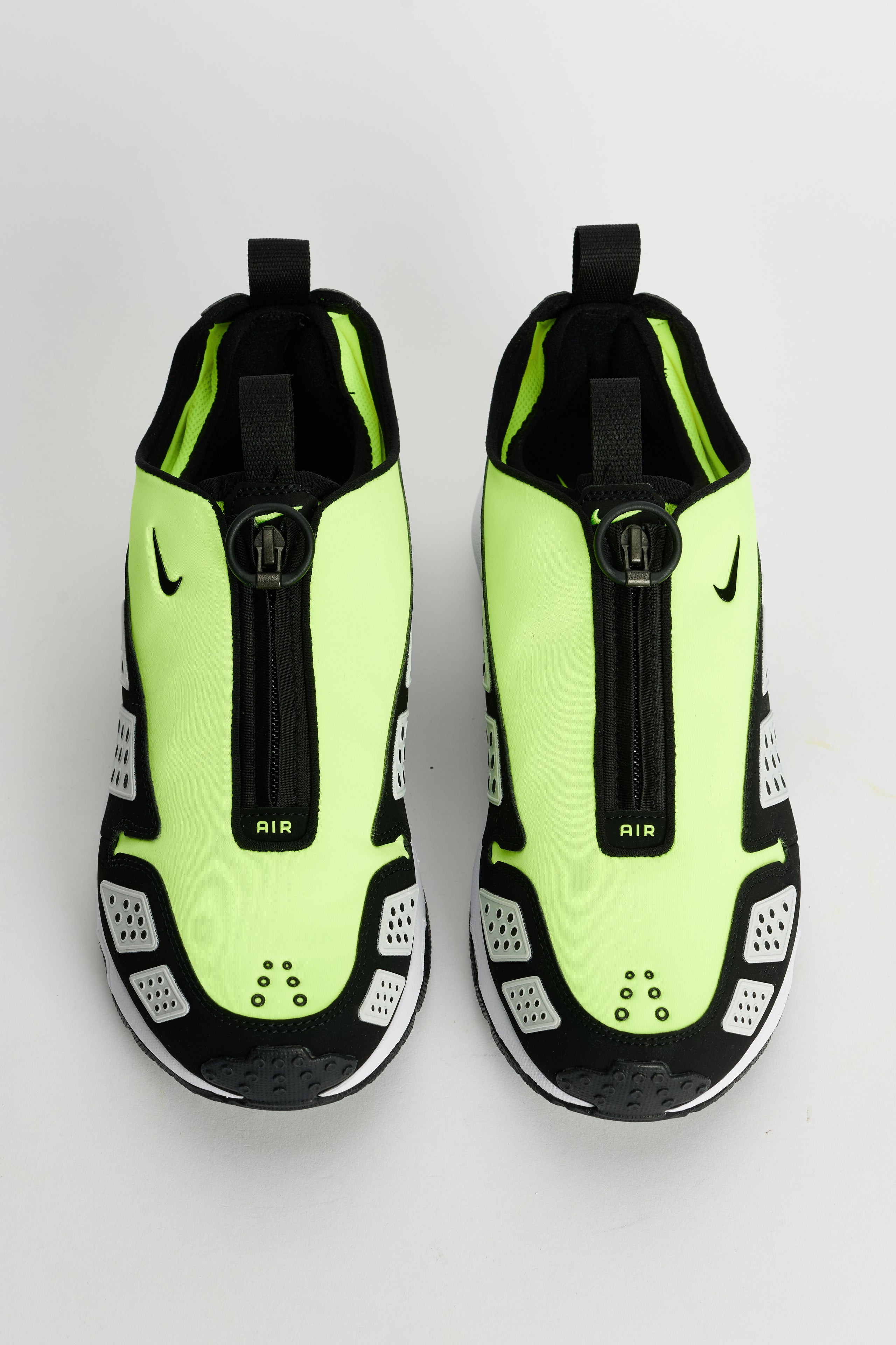 NIKE W’S AIR MAX SNDR VOLT / BLACK - 5