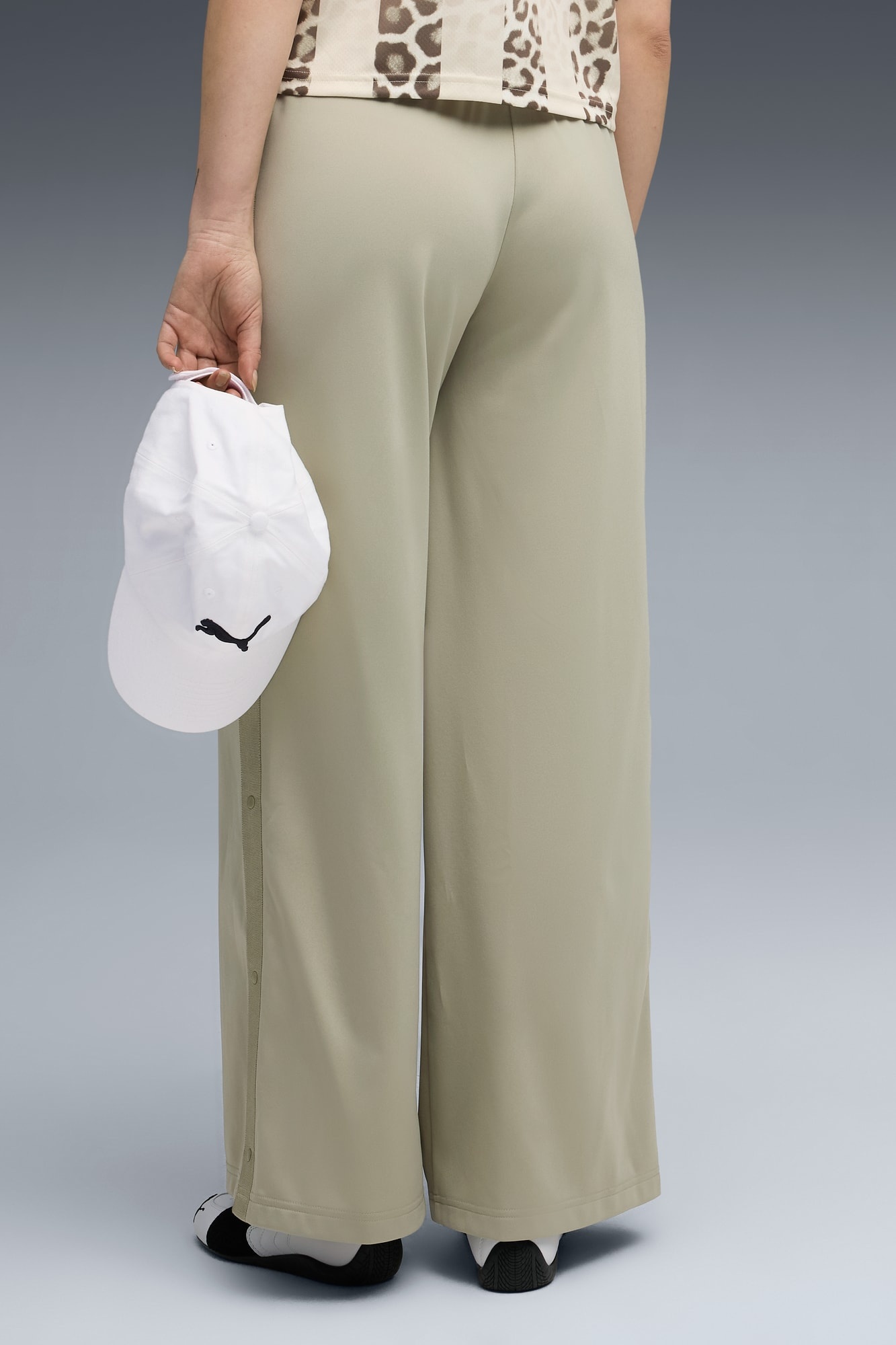 Wardrobe Essentials Women's Low Rise Popper Pants - 6